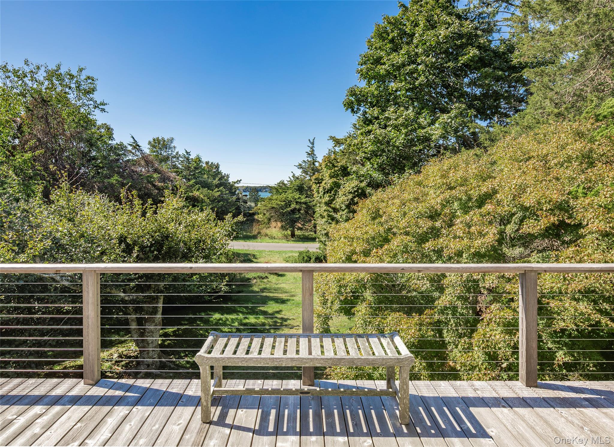 41 Squaw Road, Springs, NY 11937