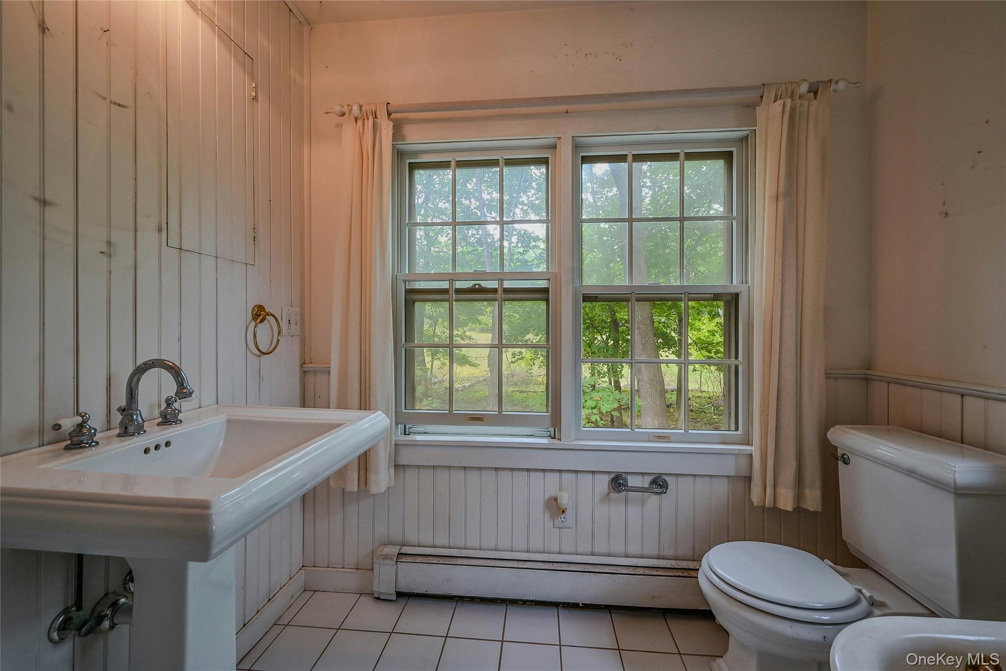 3680 Main Bayview Road, Southold, NY 11971