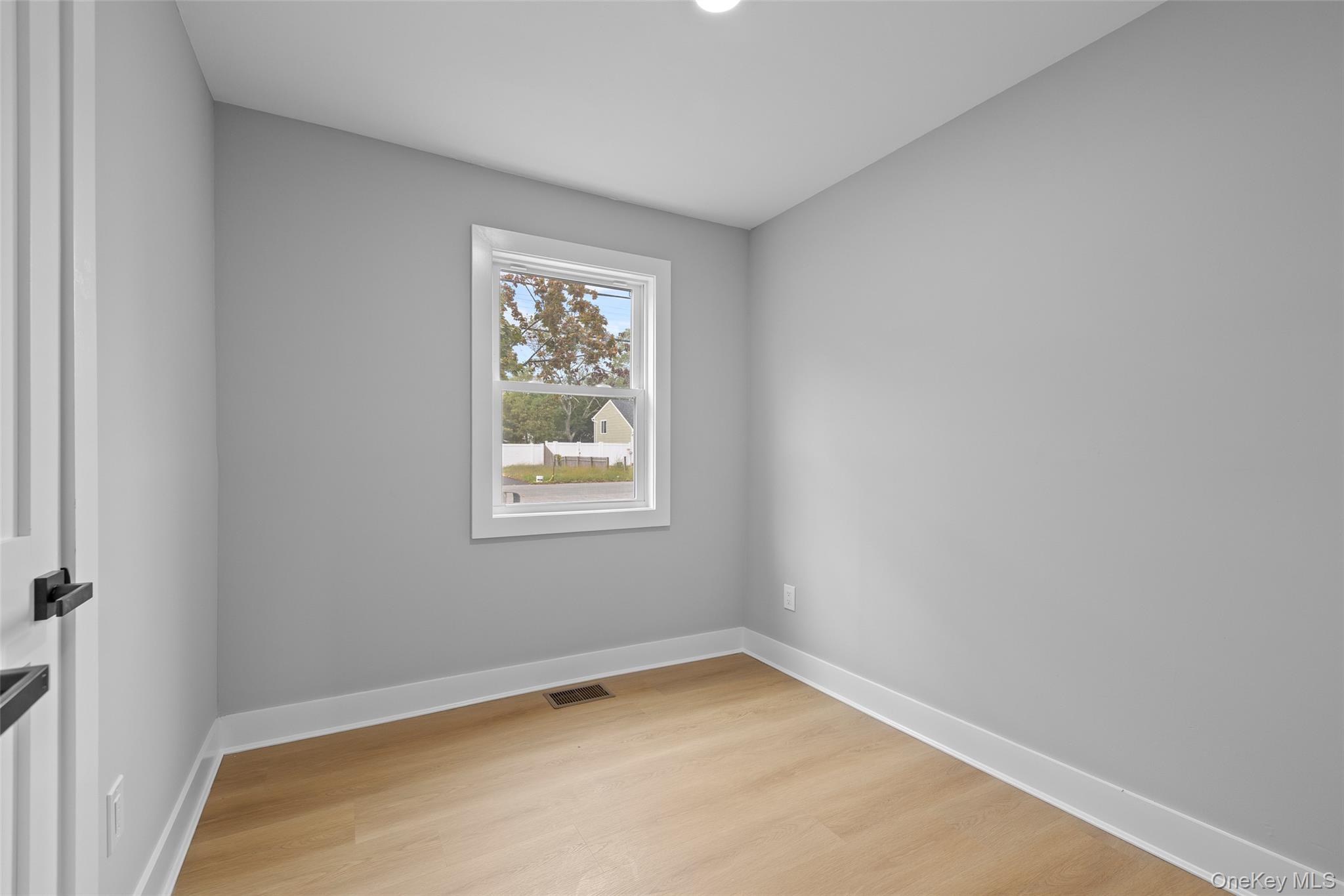 635 Provost Avenue, Bellport, NY 11713