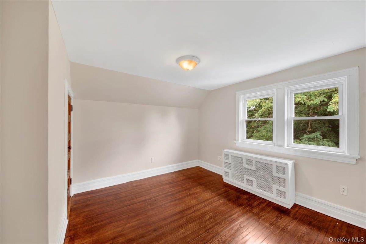 339 Tecumseh Avenue, Mount Vernon, NY 10553