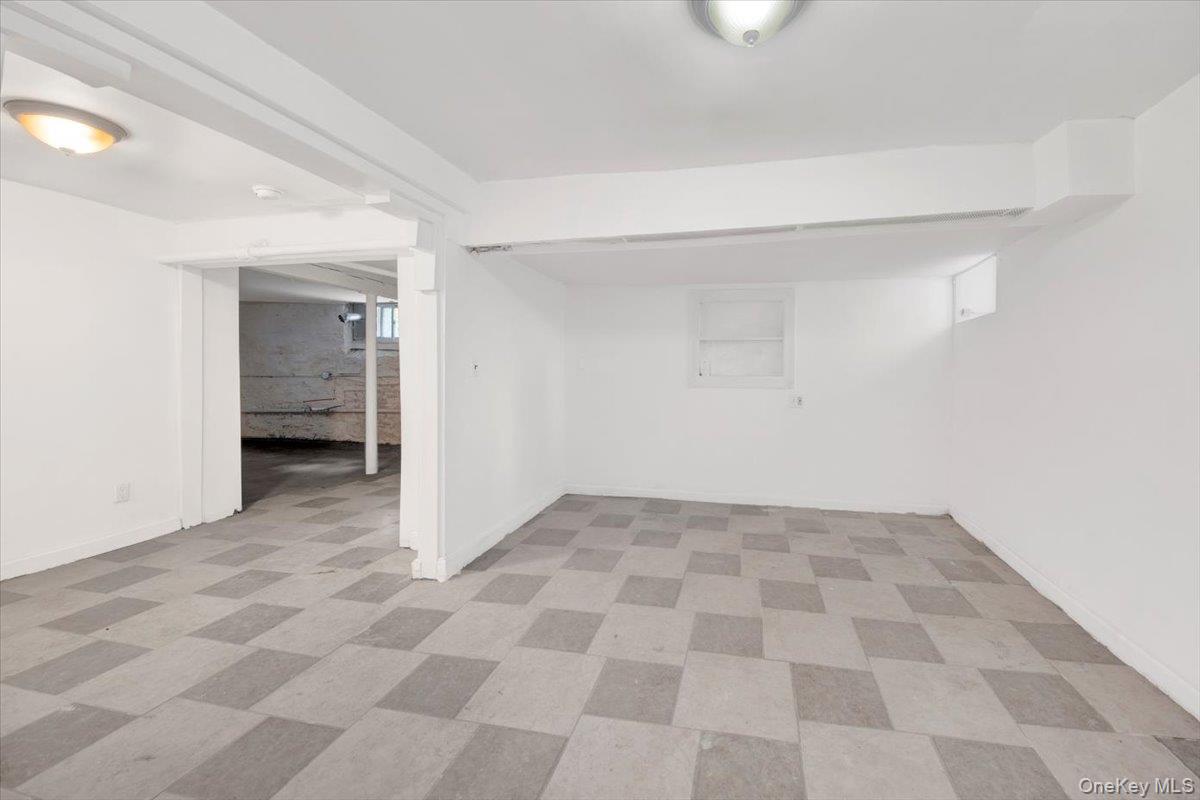 339 Tecumseh Avenue, Mount Vernon, NY 10553