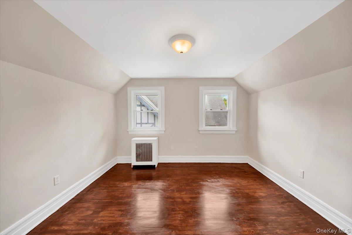 339 Tecumseh Avenue, Mount Vernon, NY 10553