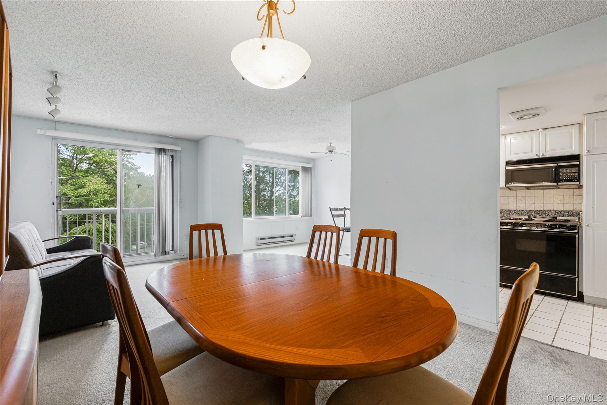 10 Stewart Place # 2AW, White Plains, NY 10603