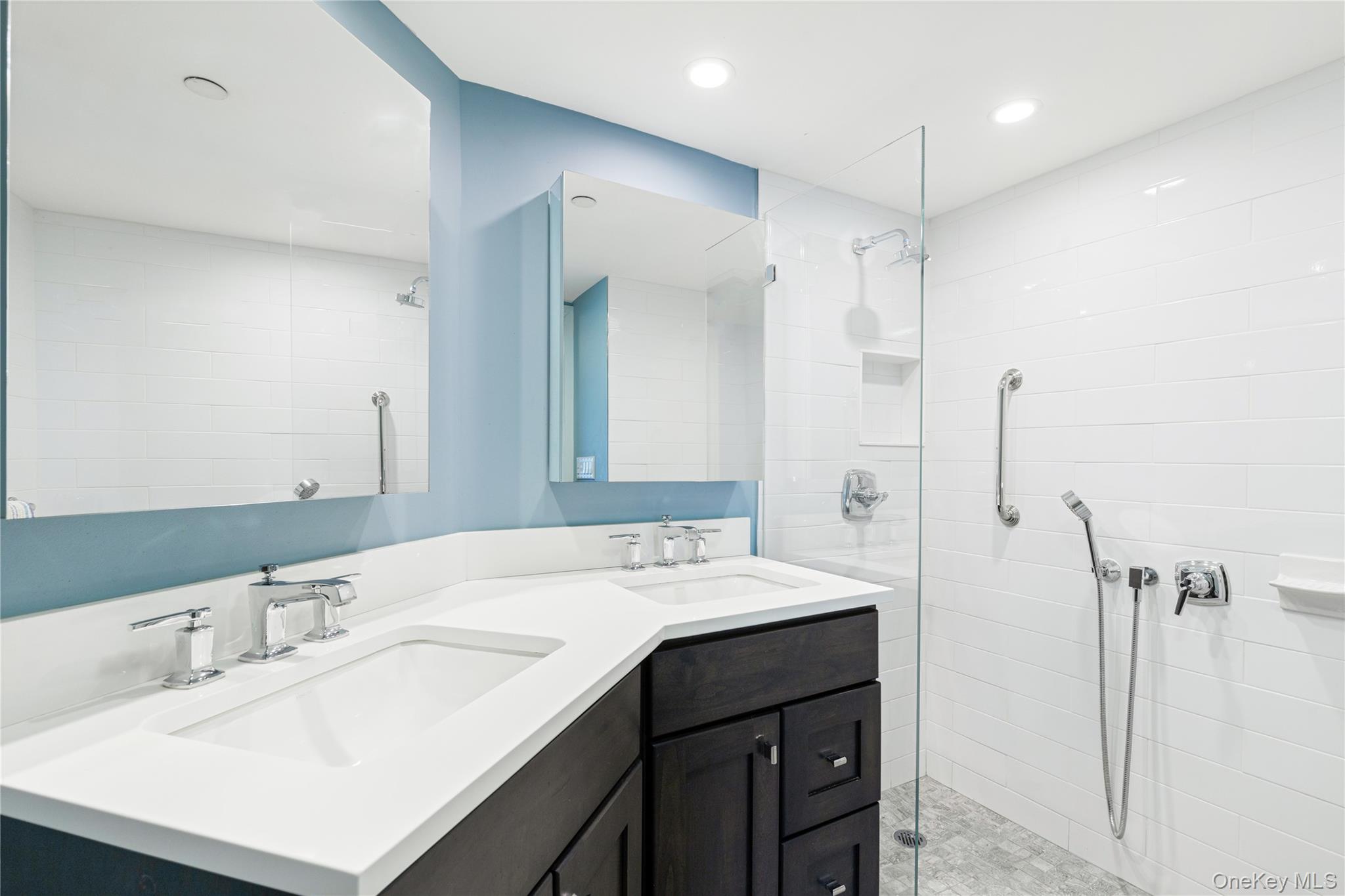 10 Stewart Place # 2AW, White Plains, NY 10603