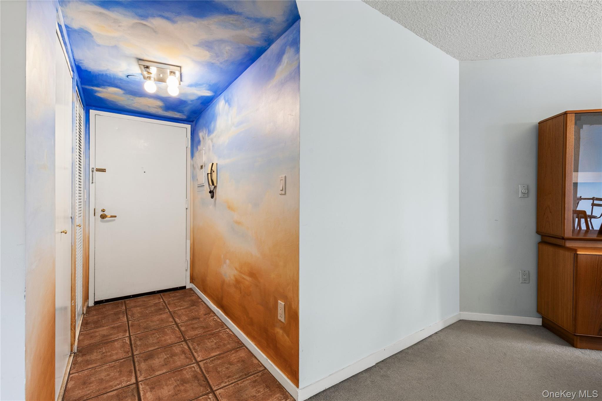 10 Stewart Place # 2AW, White Plains, NY 10603