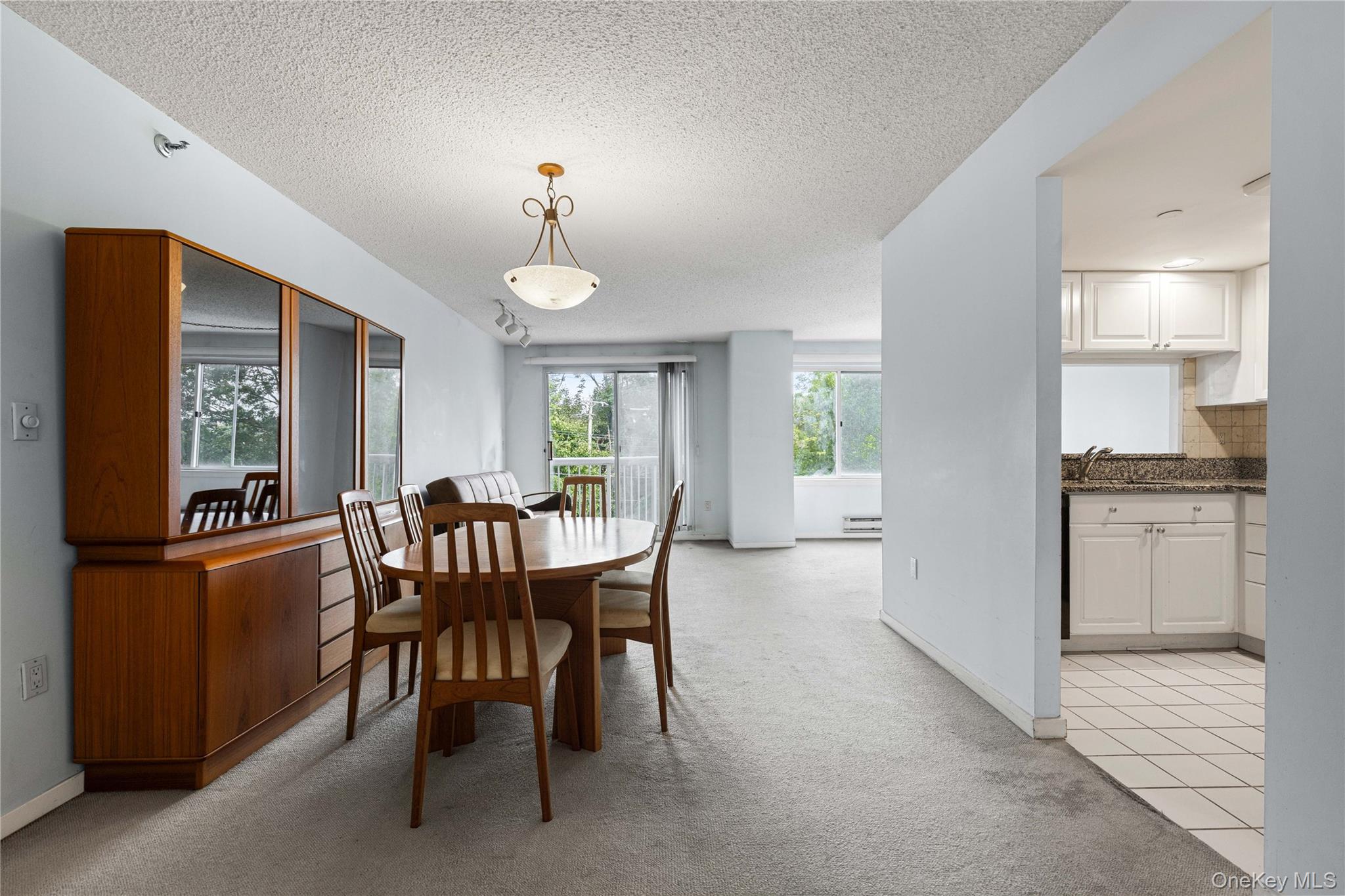 10 Stewart Place # 2AW, White Plains, NY 10603