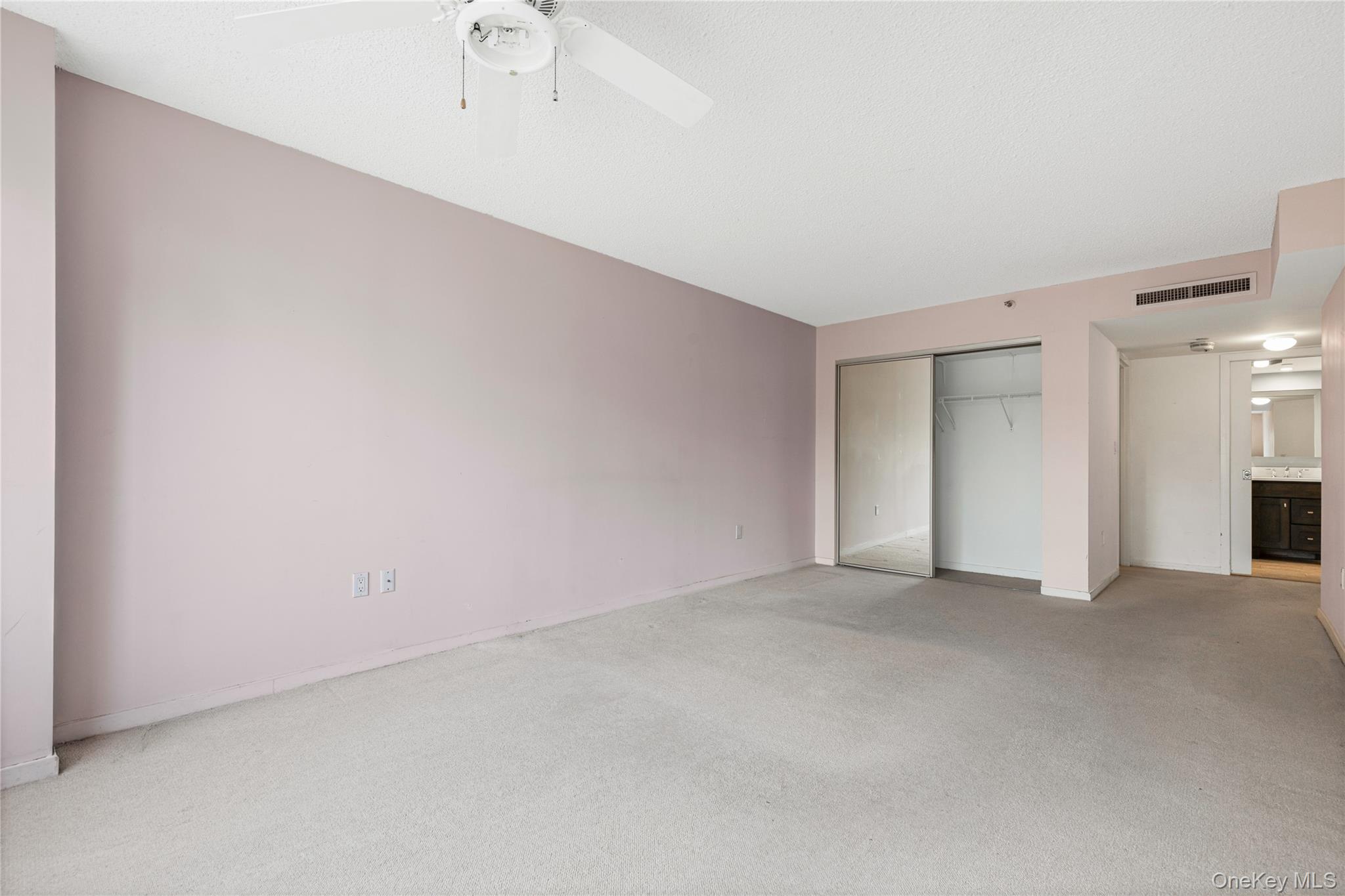 10 Stewart Place # 2AW, White Plains, NY 10603