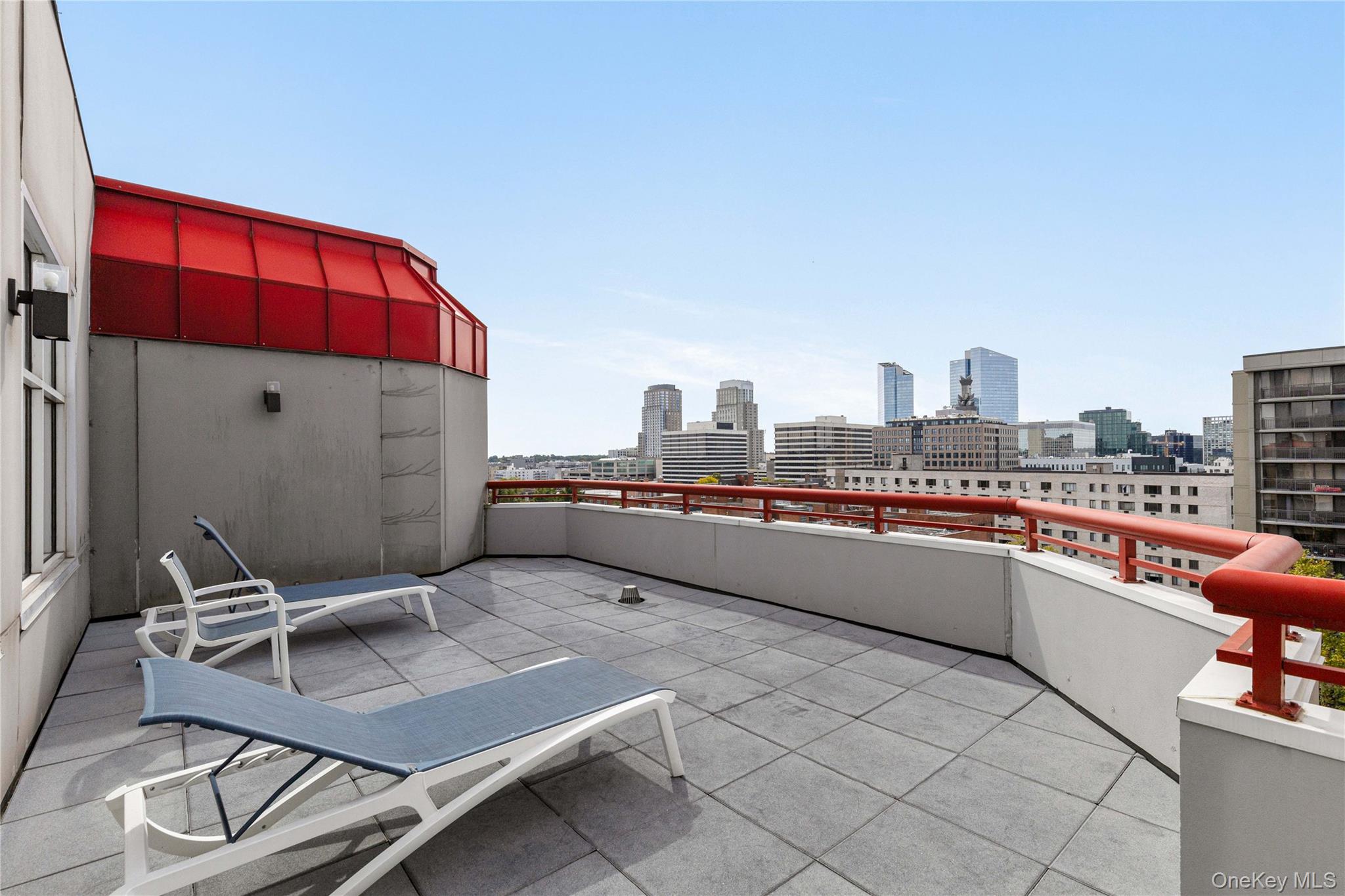 10 Stewart Place # 2AW, White Plains, NY 10603