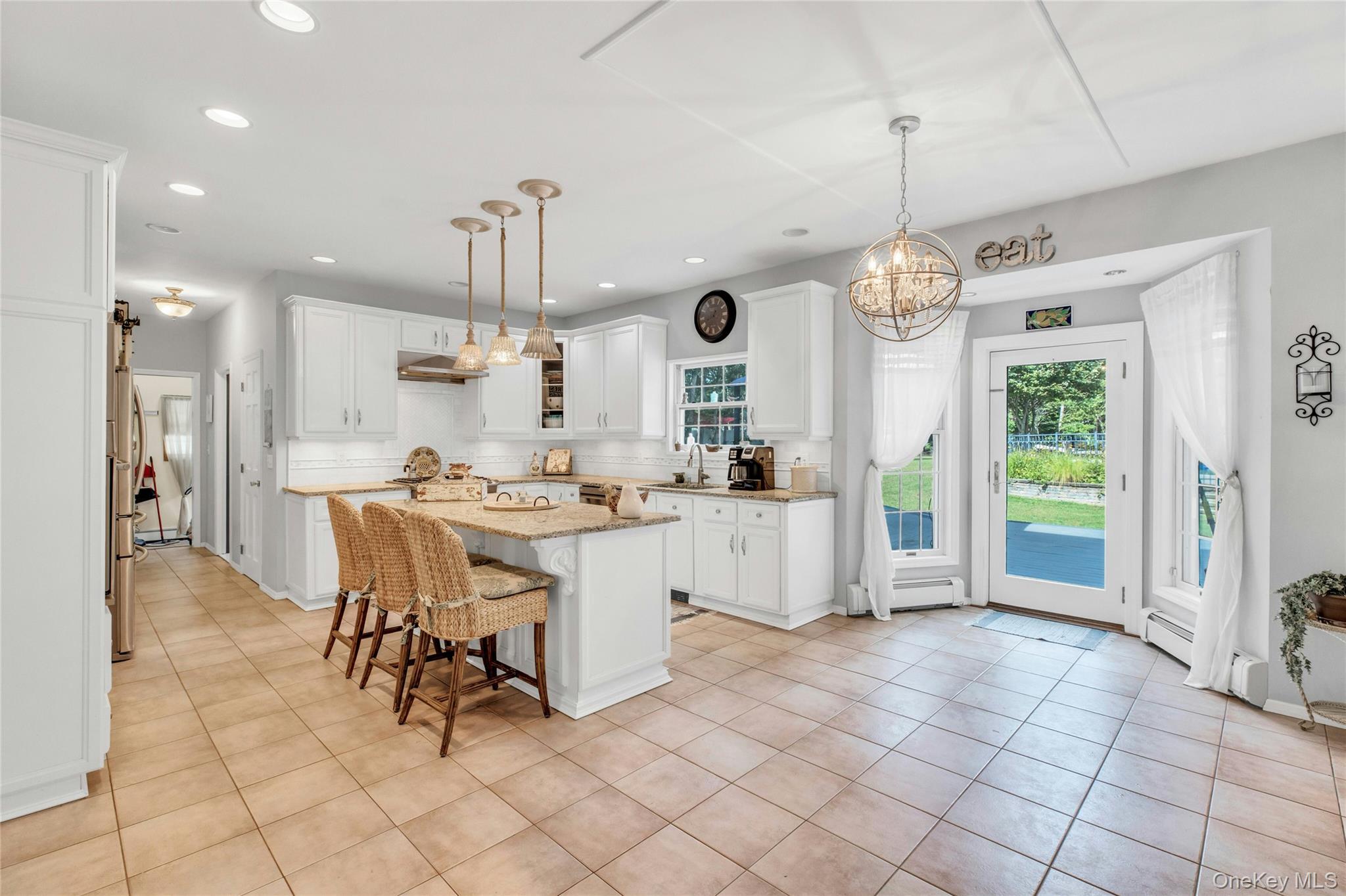 7 Martha Place, Port Jefferson Station, NY 11776