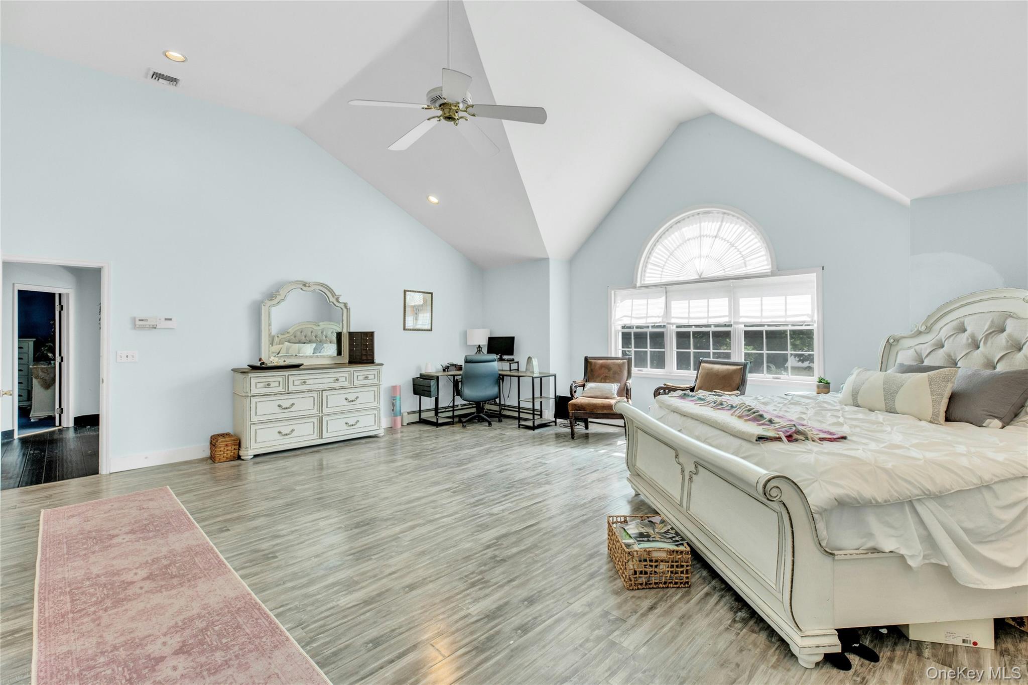 7 Martha Place, Port Jefferson Station, NY 11776