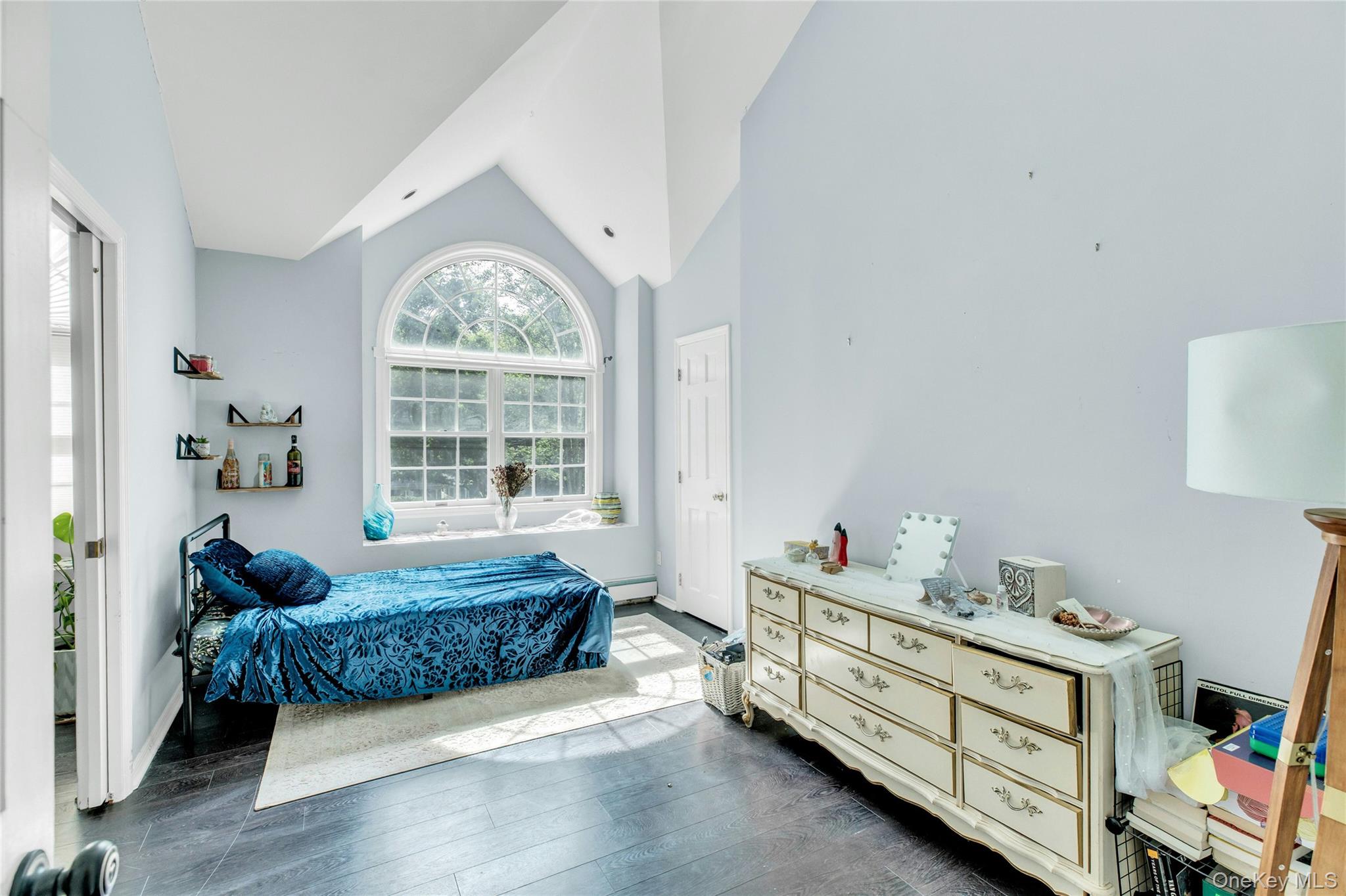 7 Martha Place, Port Jefferson Station, NY 11776