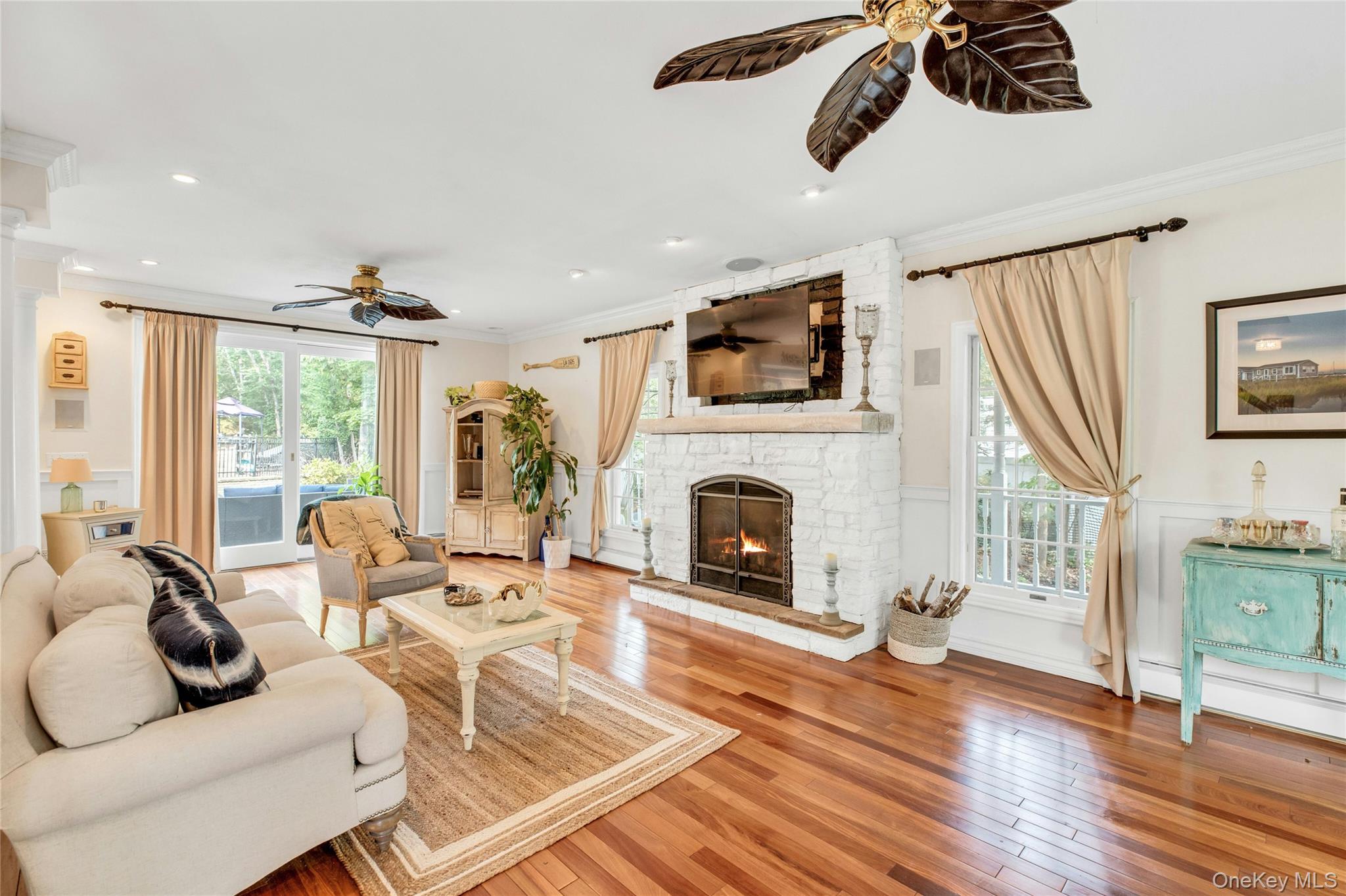 7 Martha Place, Port Jefferson Station, NY 11776