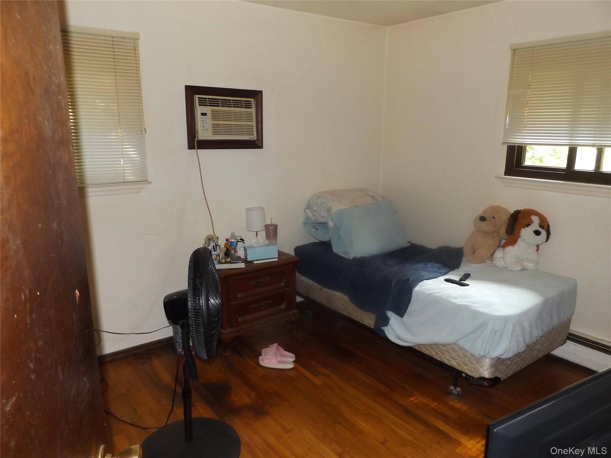 56 Rose Street, Smithtown, NY 11787