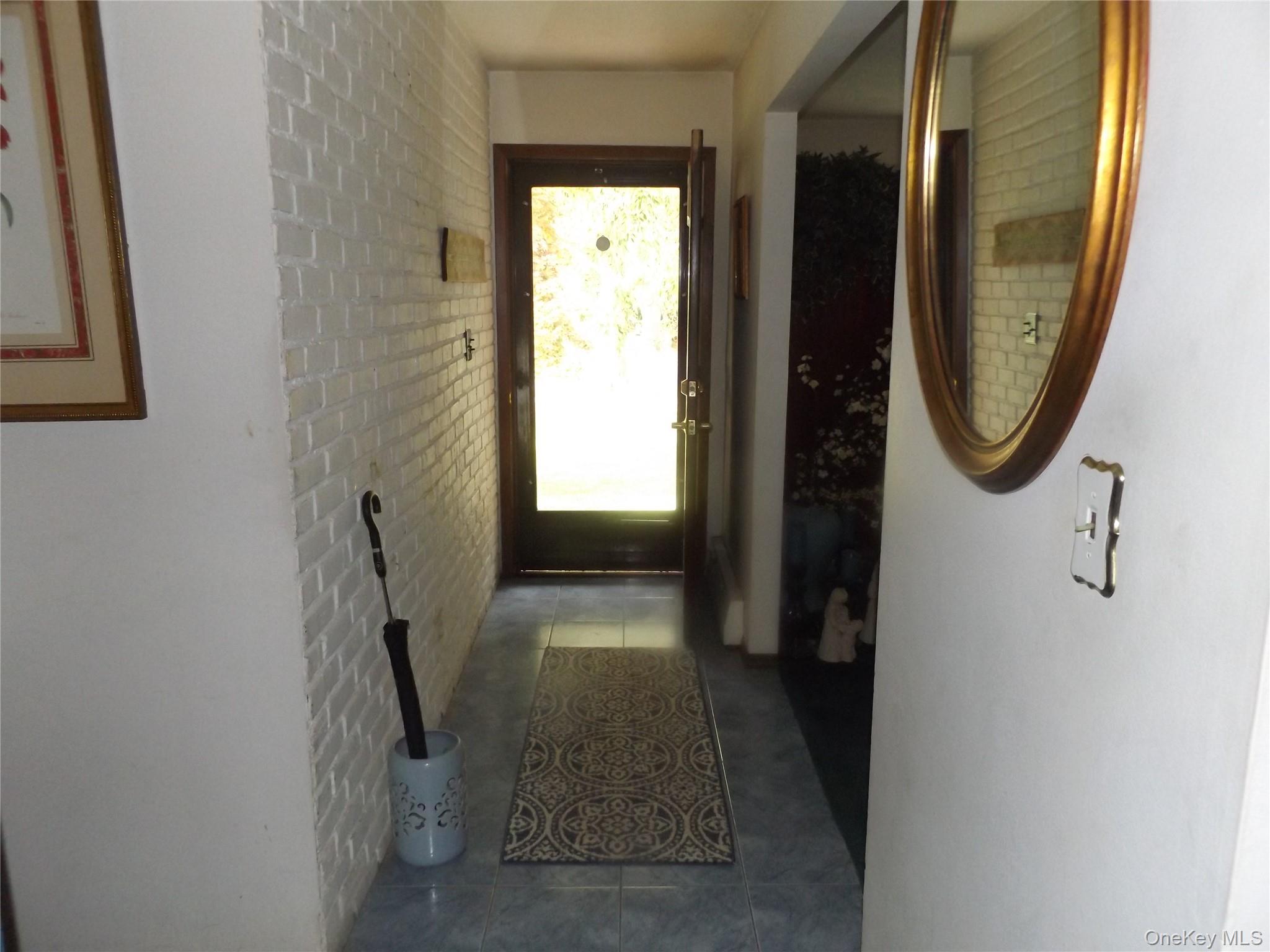 56 Rose Street, Smithtown, NY 11787