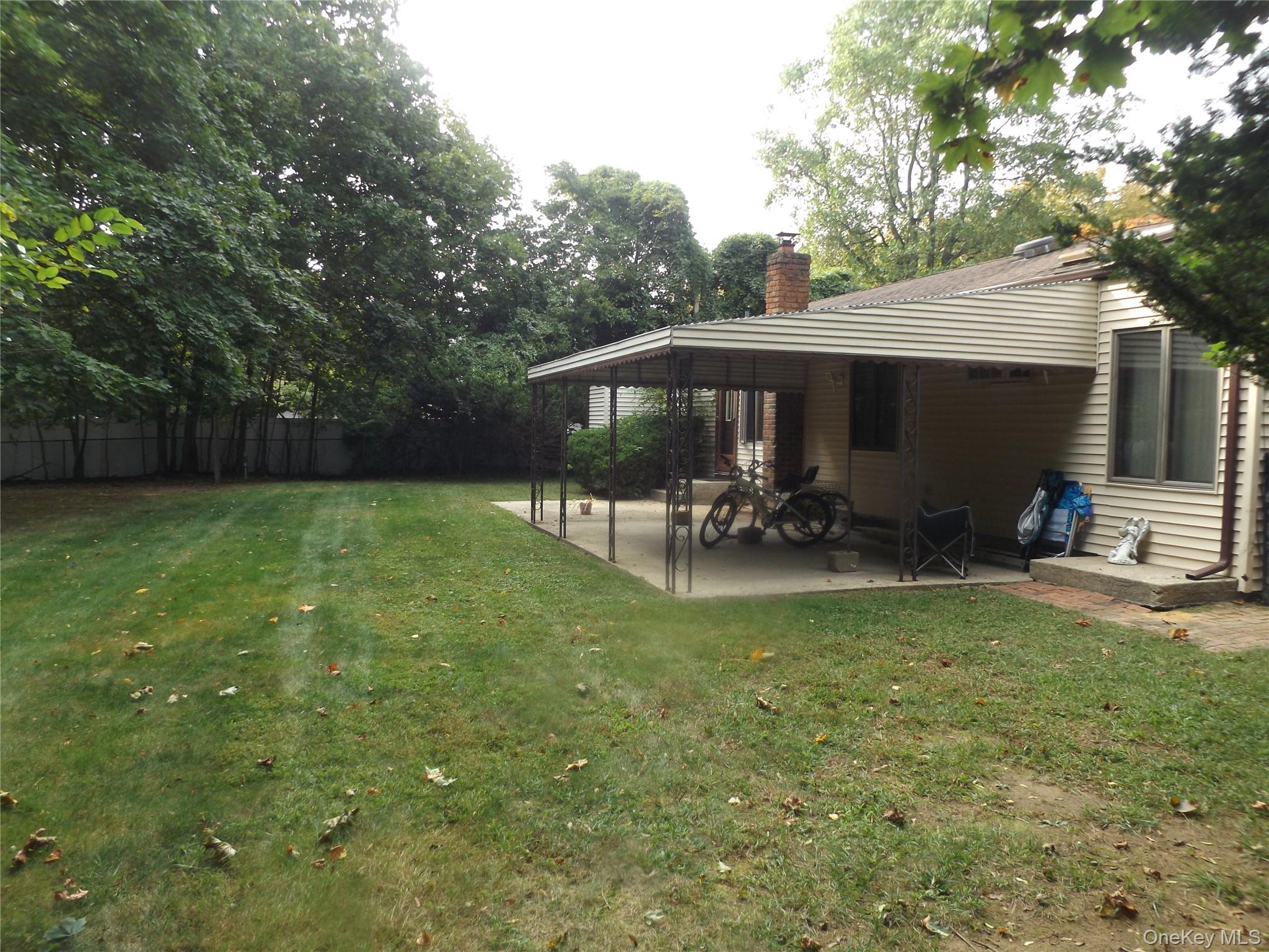 56 Rose Street, Smithtown, NY 11787