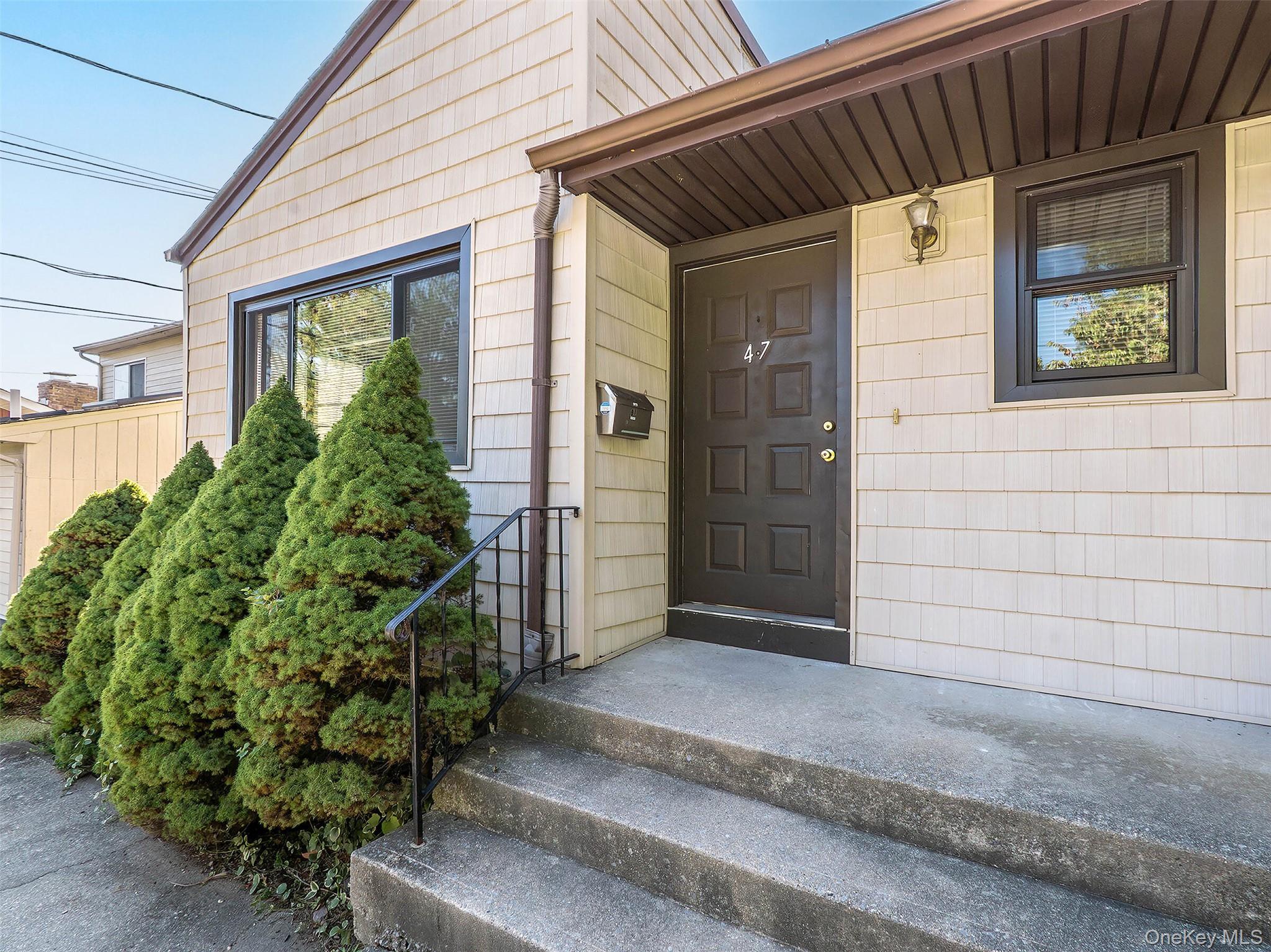 47B Marwood Road N, Port Washington, NY 11050