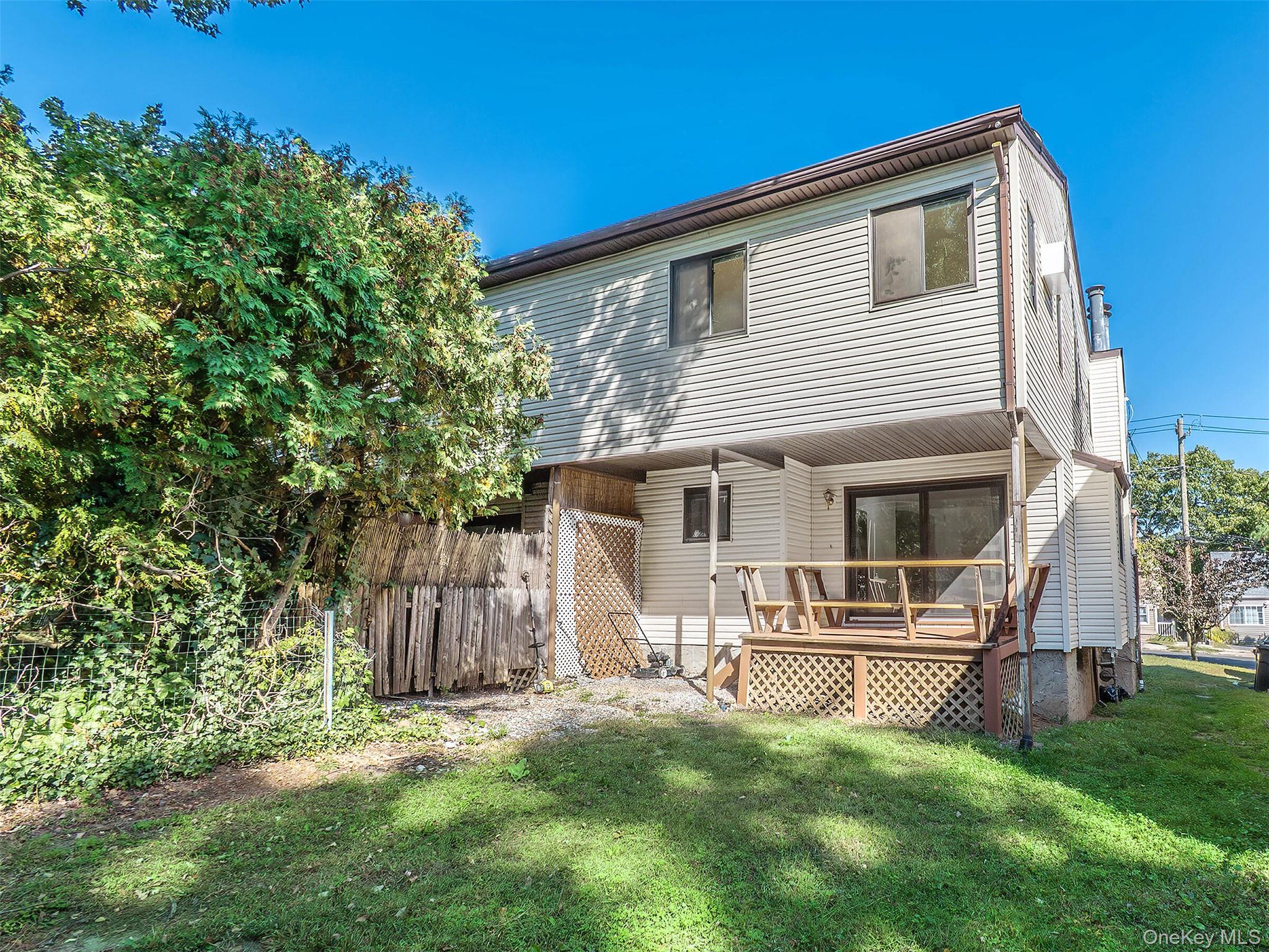 47B Marwood Road N, Port Washington, NY 11050