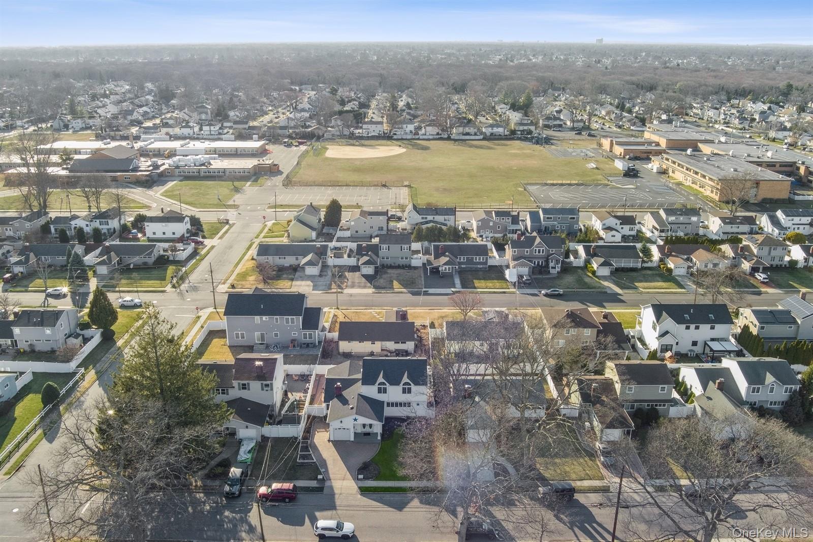 204 Broadway, Massapequa Park, NY 11762