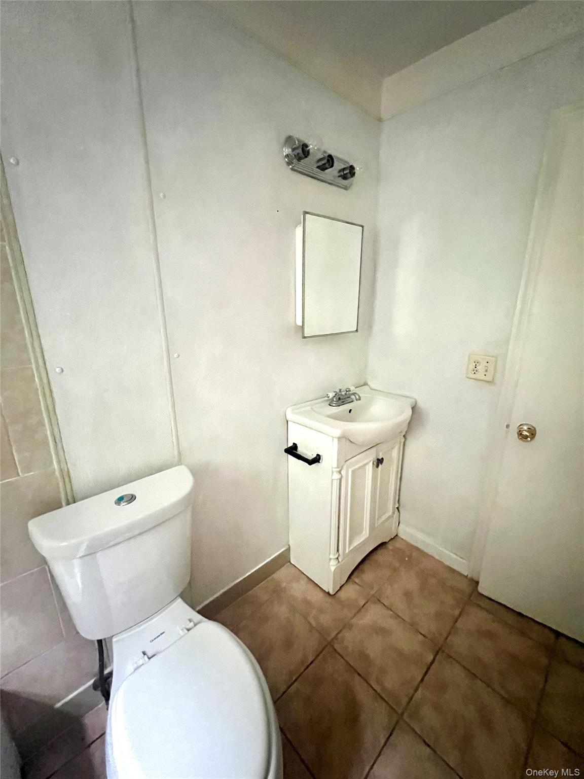 92 Sheffield Drive, Middletown, NY 10940