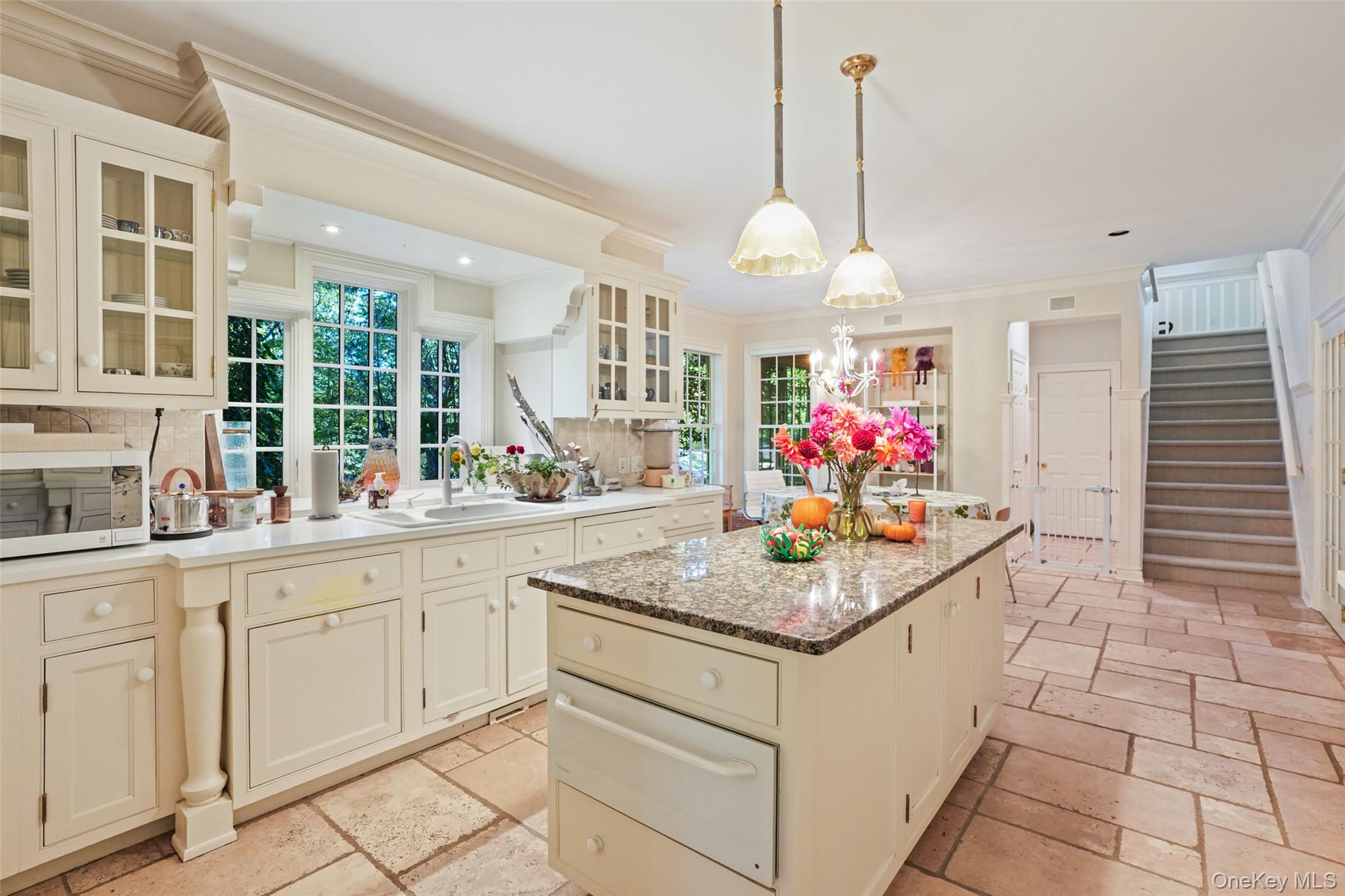 24 Twin Fawn Lane, Pound Ridge, NY 10576