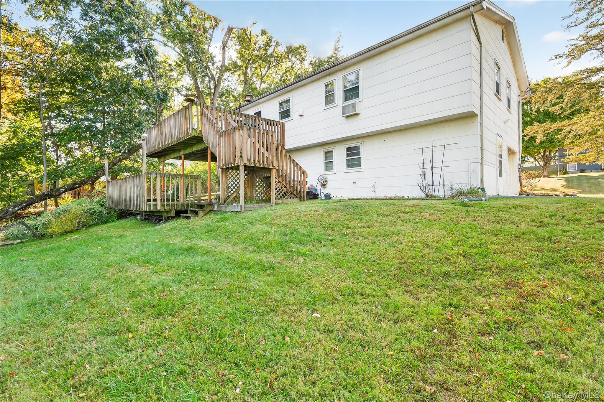 9 Oakwood Lane, Thiells, NY 10984