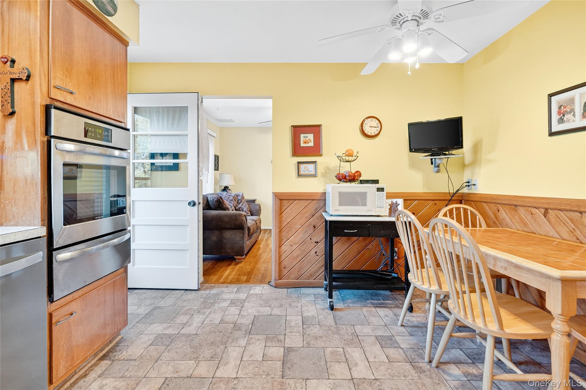 9 Oakwood Lane, Thiells, NY 10984