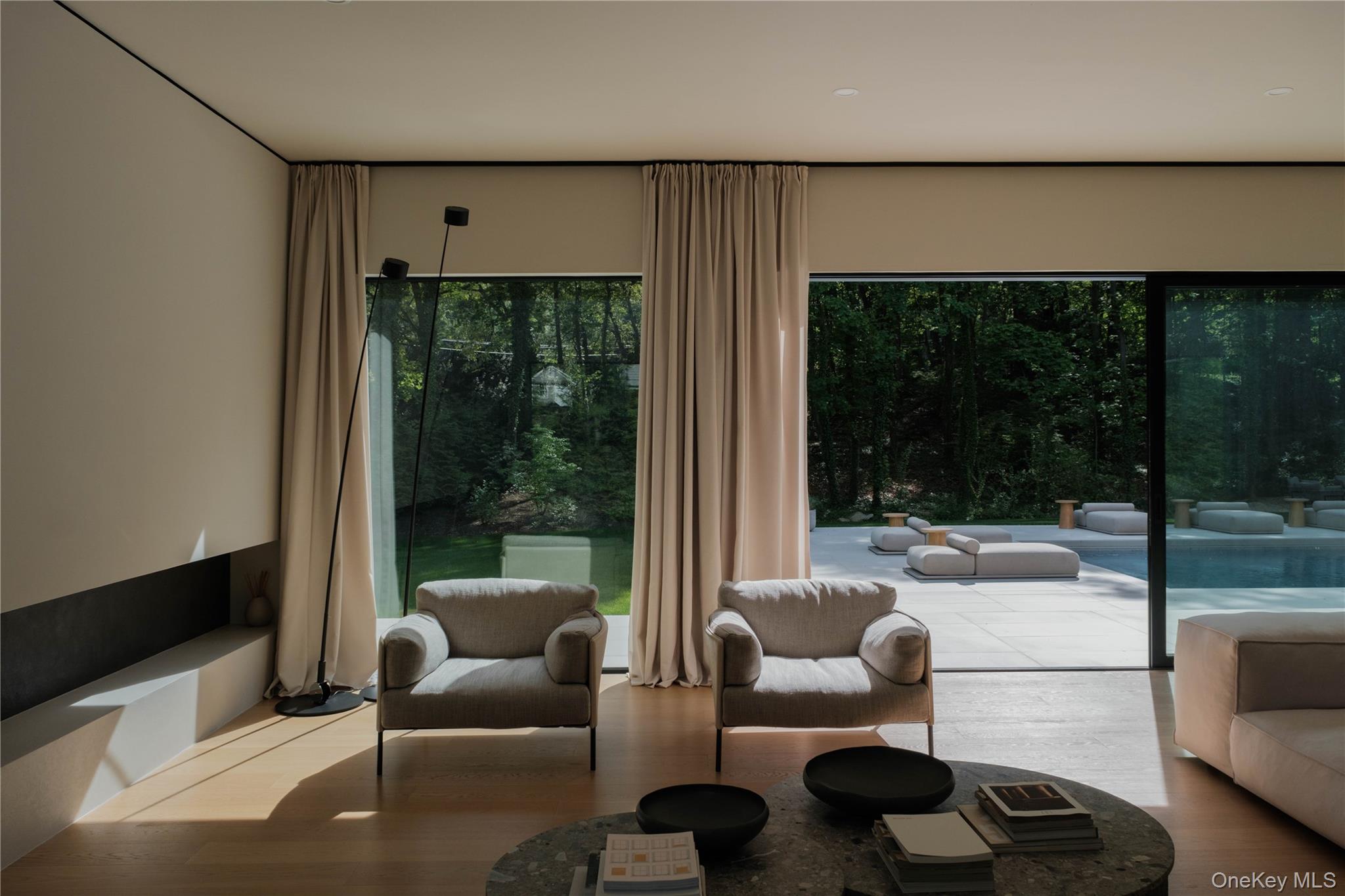 96 Godfrey Lane, Huntington, NY 11743