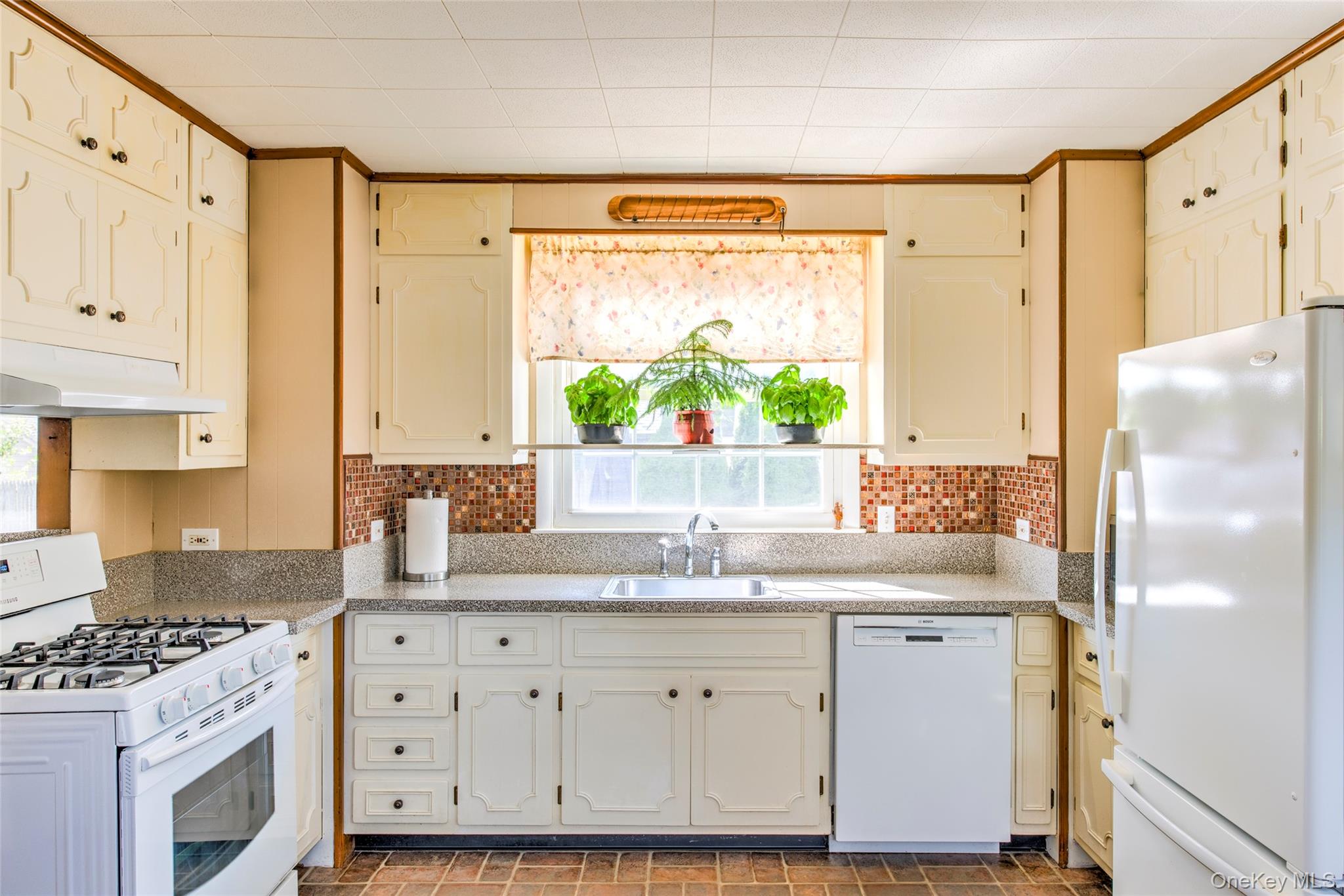 60 Everett Street, Patchogue, NY 11772