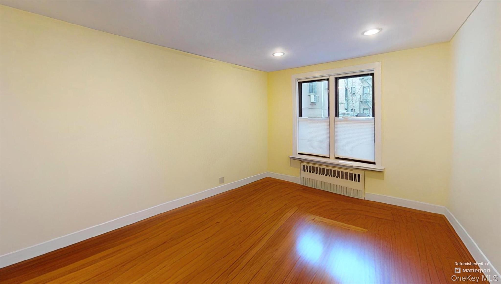 2244 Bronx Park E # 1B, Bronx, NY 10467