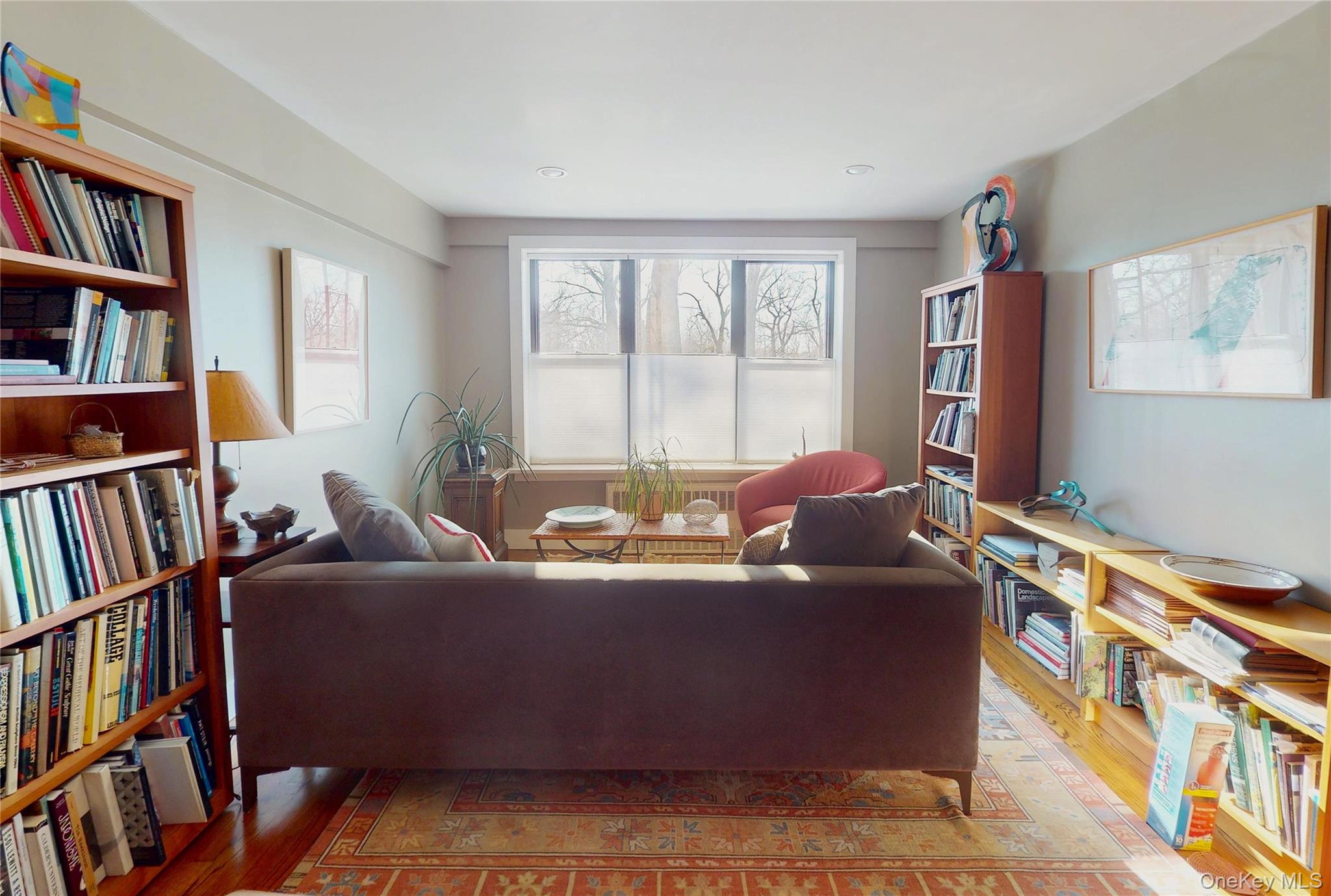 2244 Bronx Park E # 1B, Bronx, NY 10467