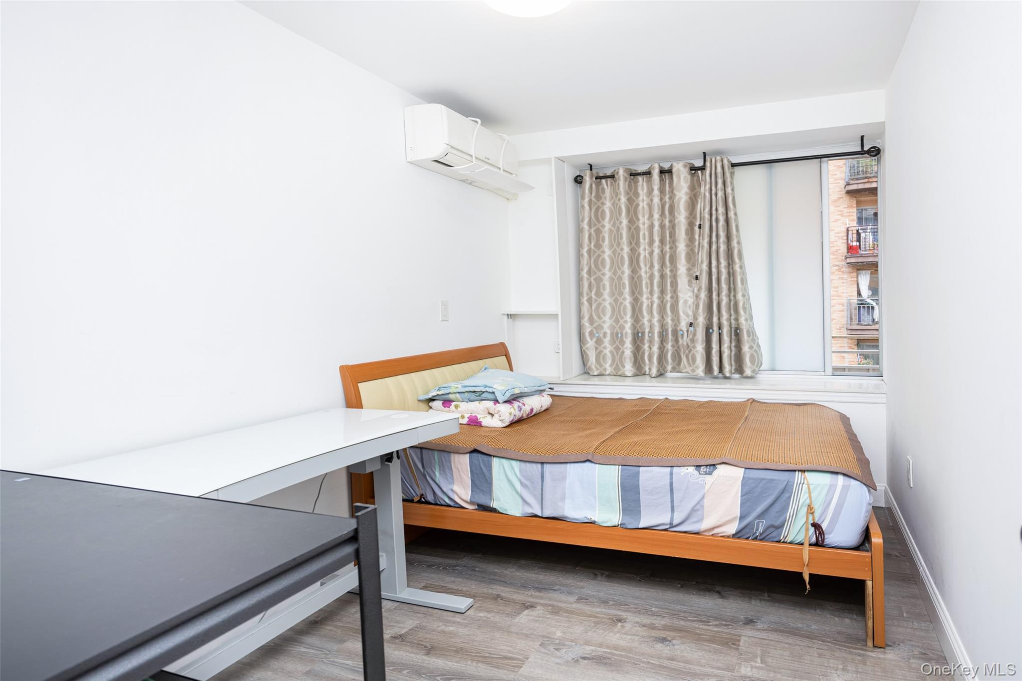 4317 Union Street # 4E, Flushing, NY 11355