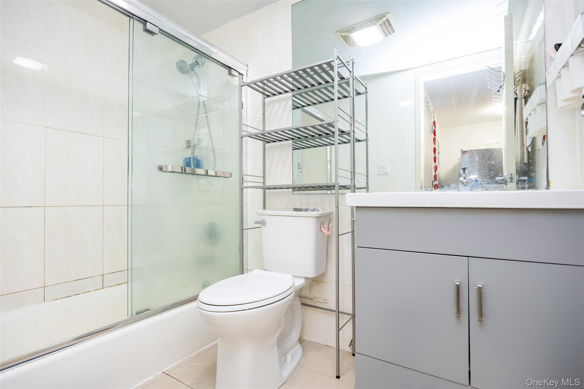 4317 Union Street # 4E, Flushing, NY 11355