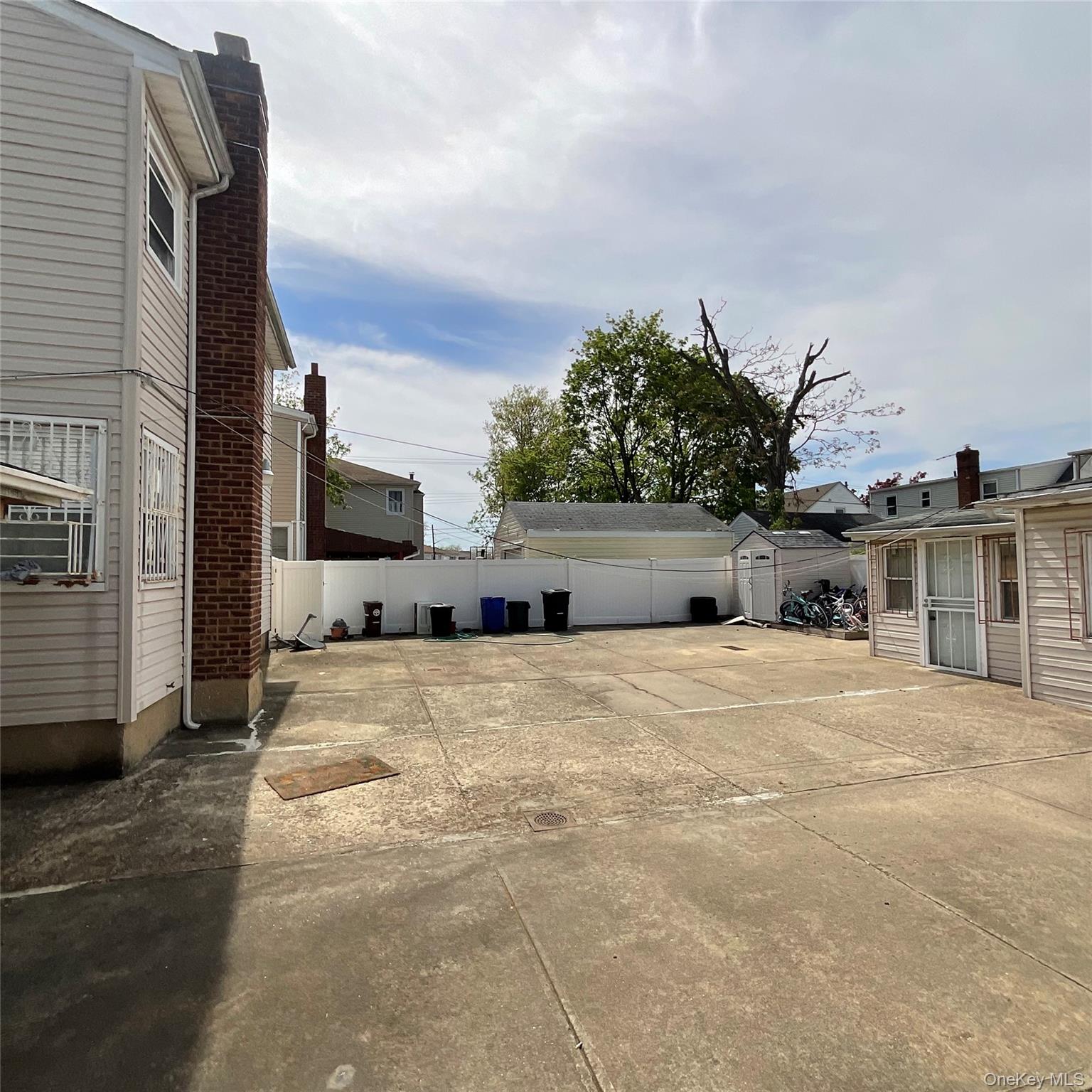 143-36 257th Street, Rosedale, NY 11422