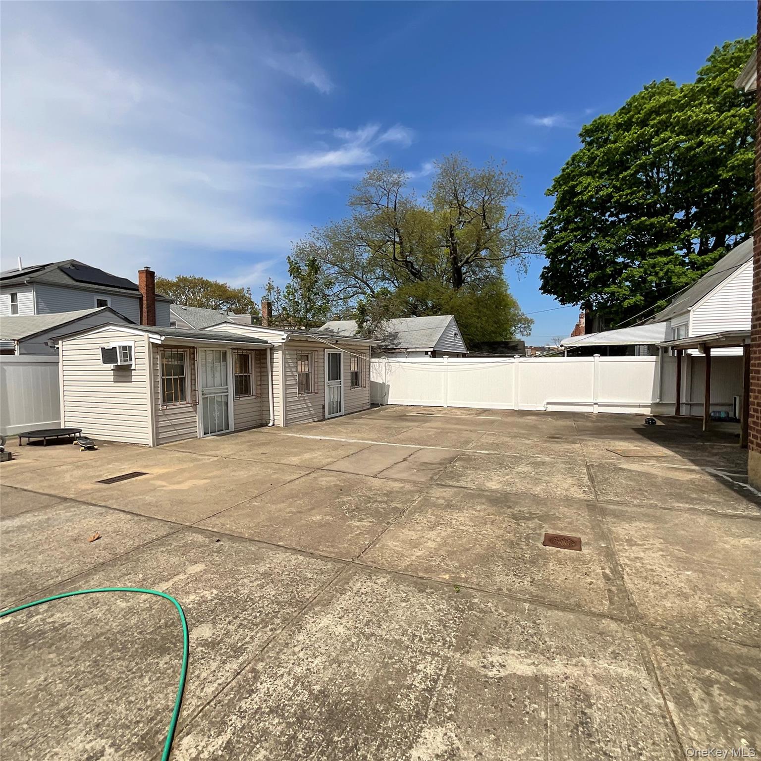 143-36 257th Street, Rosedale, NY 11422