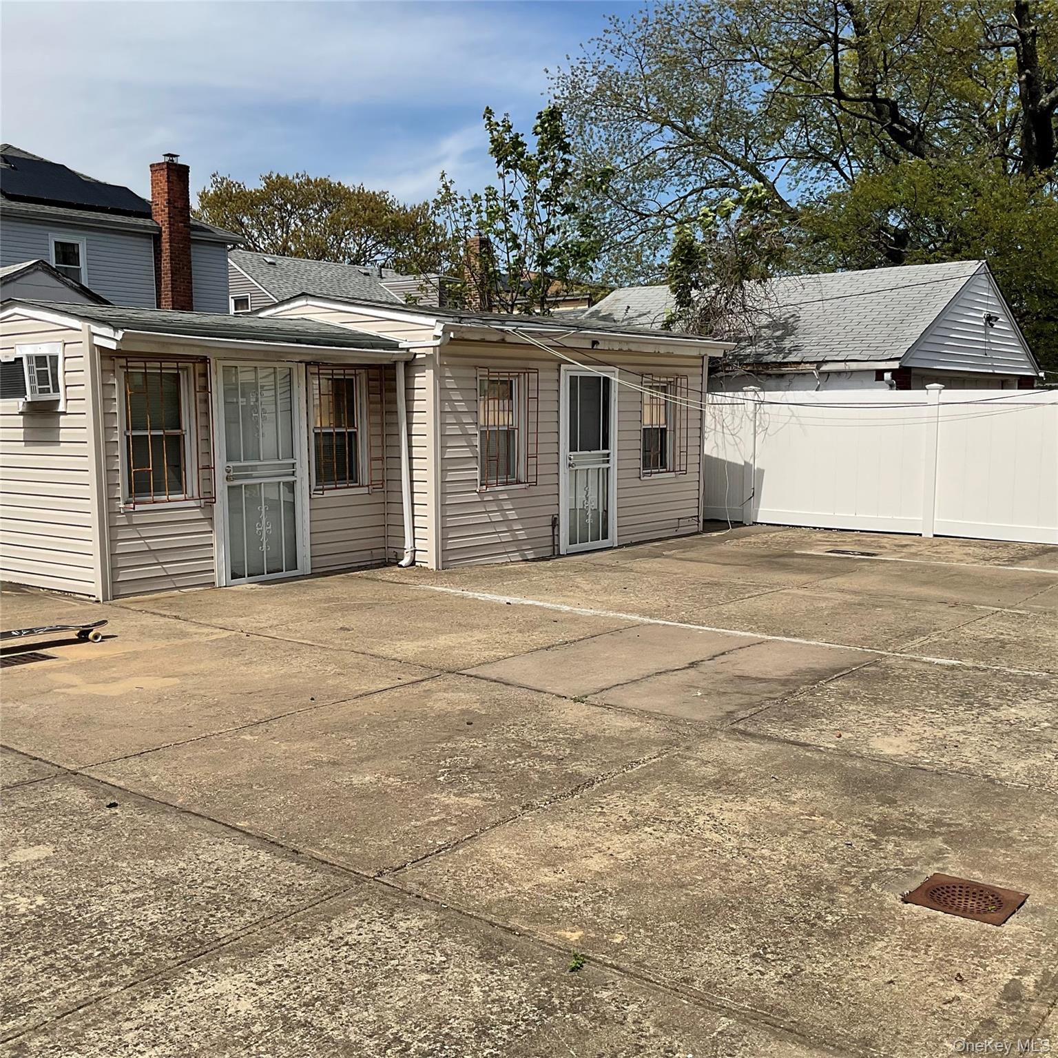 143-36 257th Street, Rosedale, NY 11422