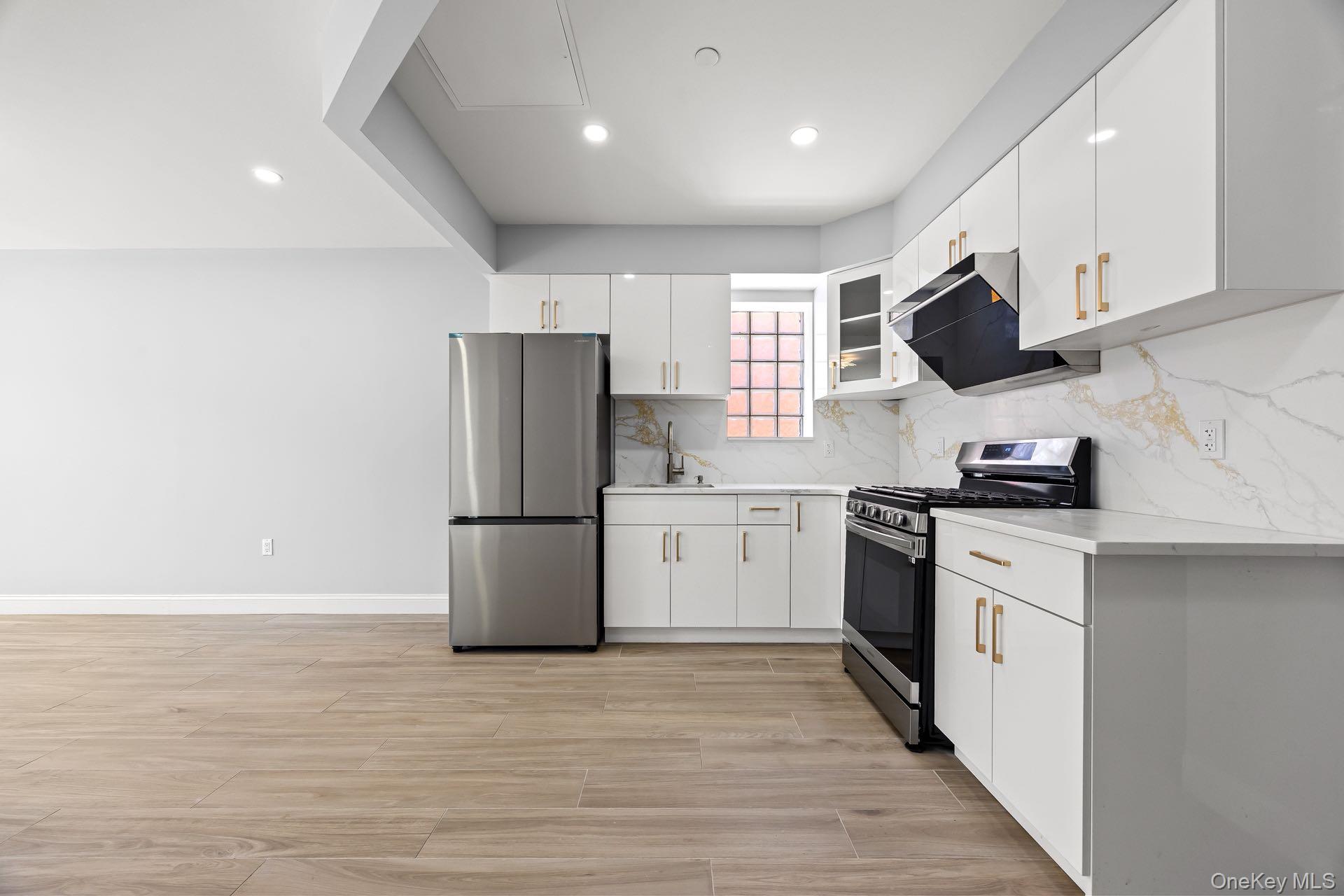 13225 41st Avenue # 3A, Flushing, NY 11355