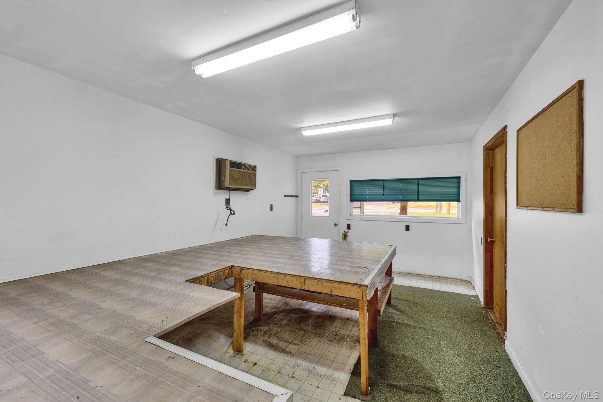 727 Route 17M, Middletown, NY 10940