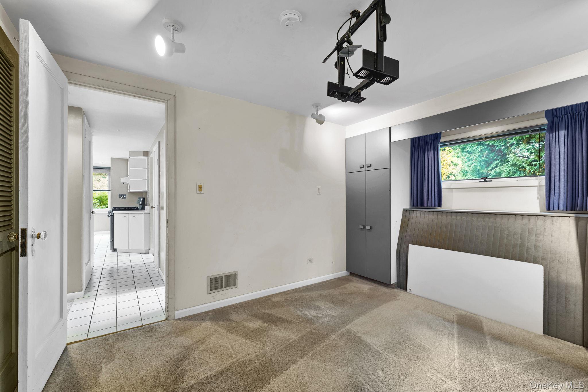 727 Route 17M, Middletown, NY 10940