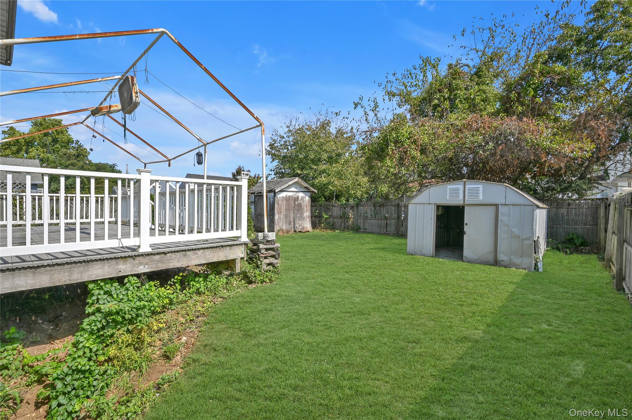 52 Kuhl Avenue, Hicksville, NY 11801