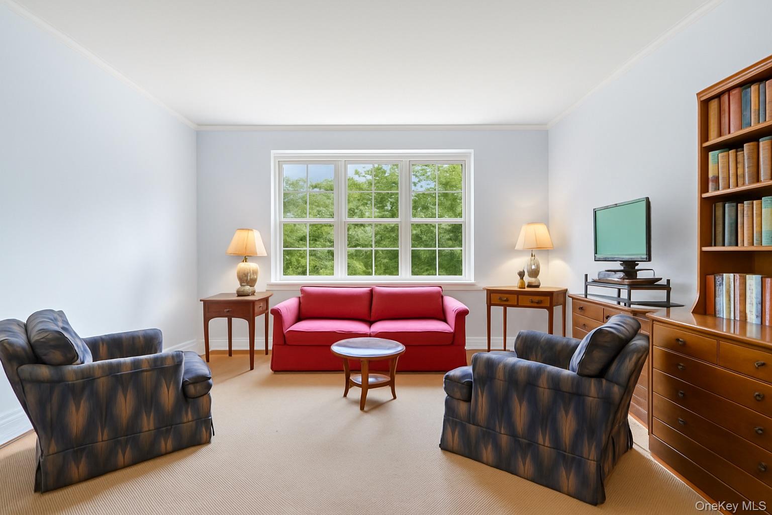 1 Midland Gardens # 4A, Bronxville, NY 10708