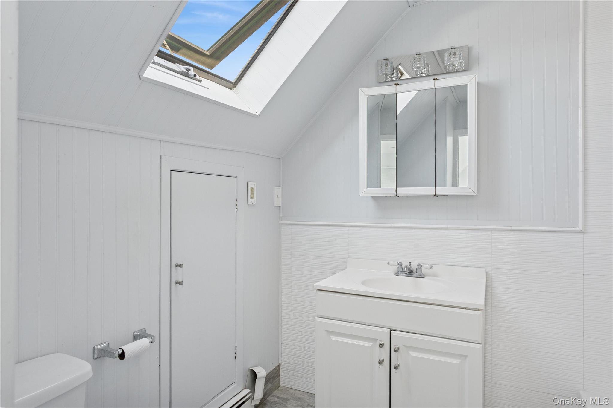 210 Saratoga Boulevard, Island Park, NY 11558