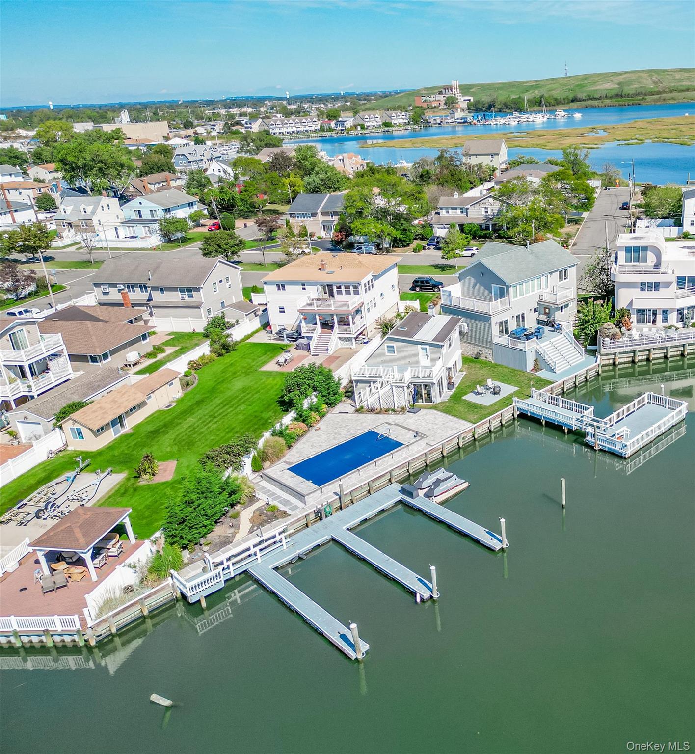 210 Saratoga Boulevard, Island Park, NY 11558