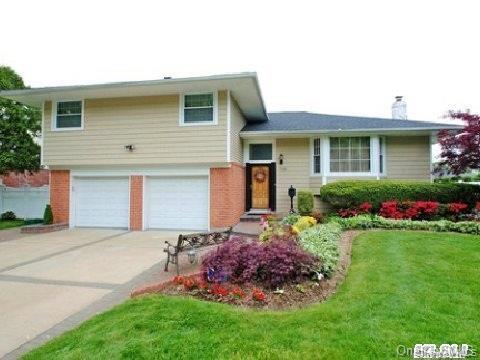 708 Salisbury Park Drive, Westbury, NY 11590