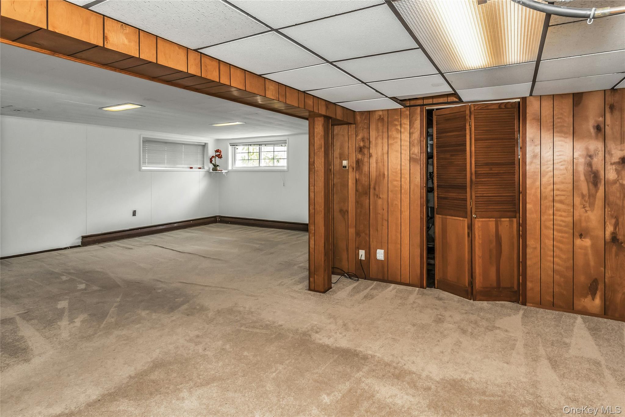 708 Salisbury Park Drive, Westbury, NY 11590