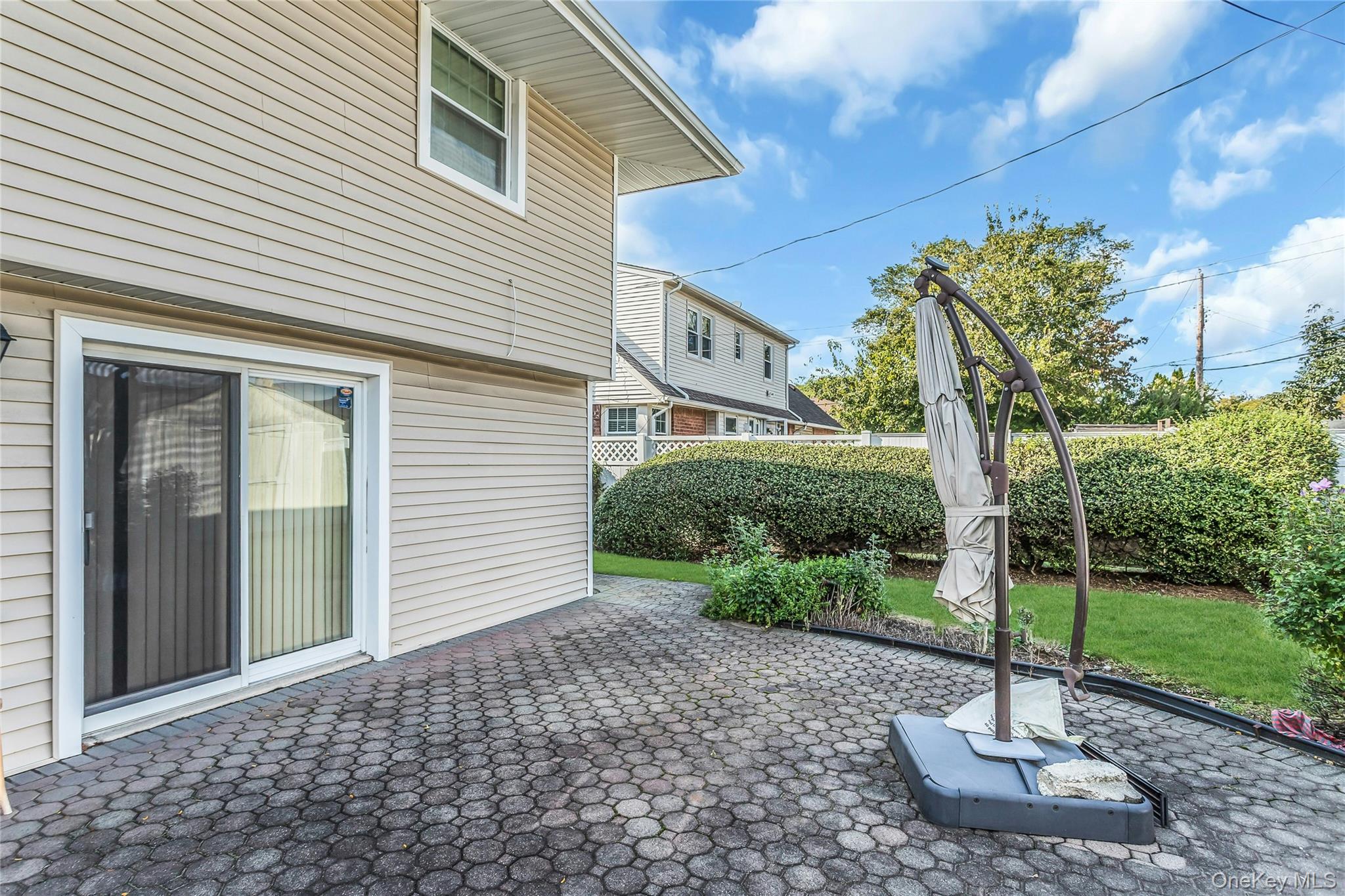 708 Salisbury Park Drive, Westbury, NY 11590