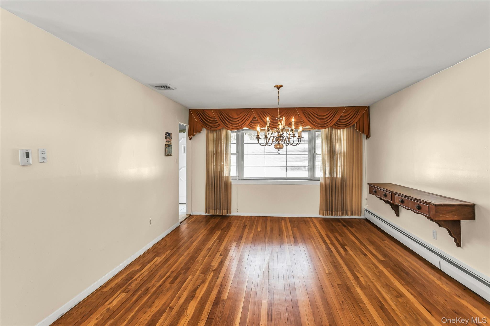 708 Salisbury Park Drive, Westbury, NY 11590