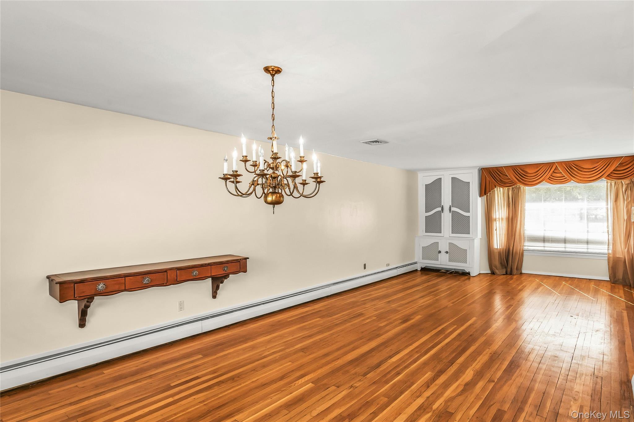 708 Salisbury Park Drive, Westbury, NY 11590