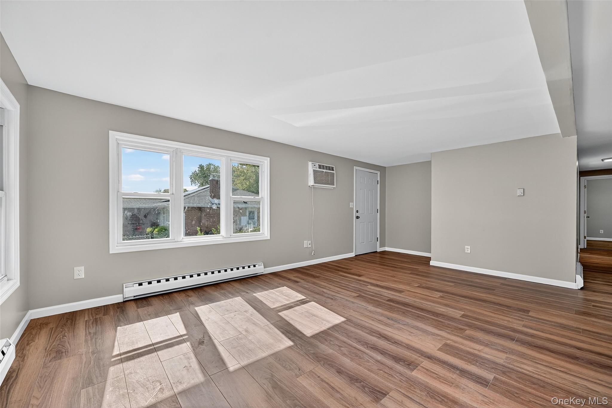 14 Myrtle Avenue, New Windsor, NY 12553