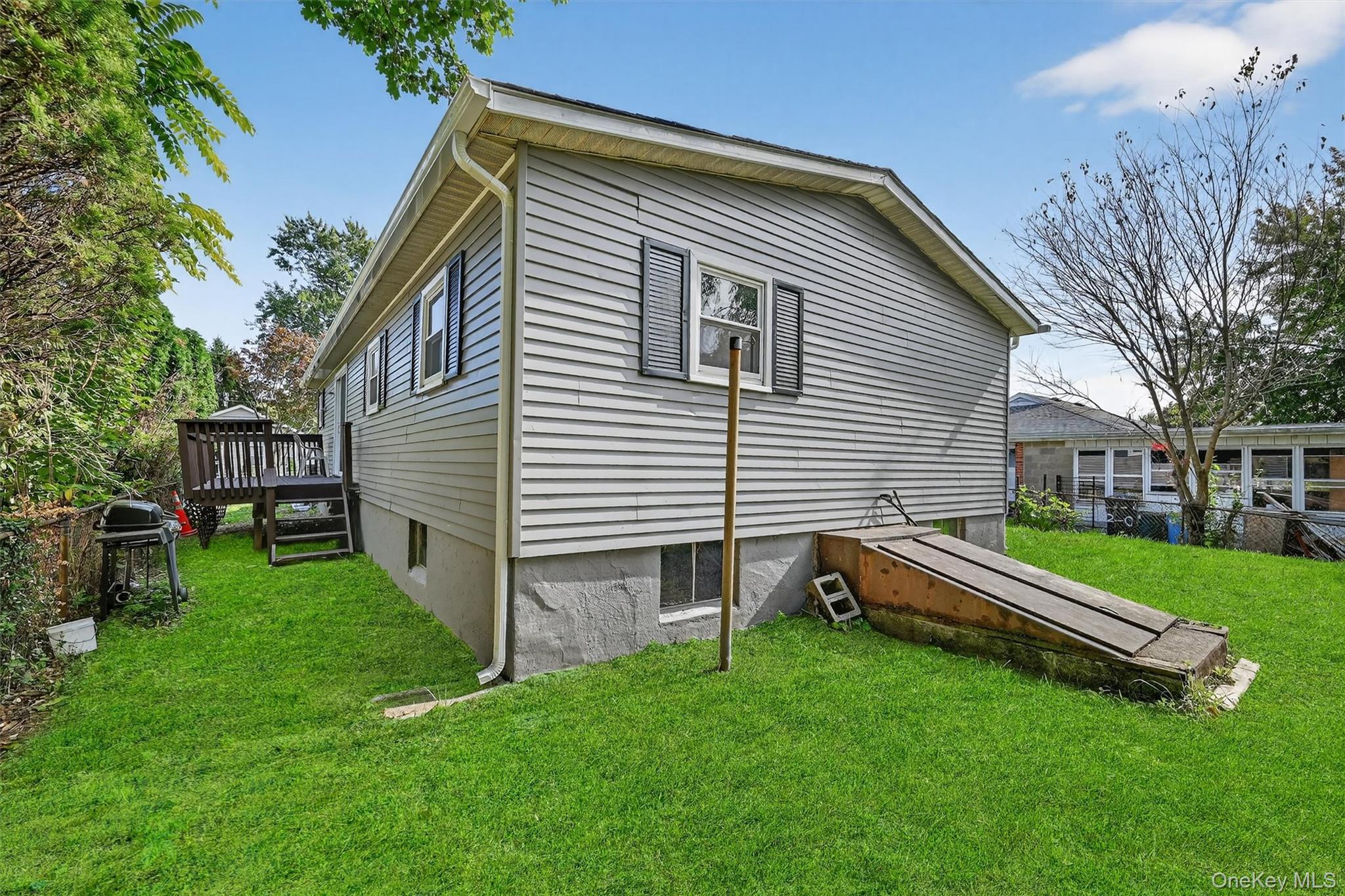 14 Myrtle Avenue, New Windsor, NY 12553