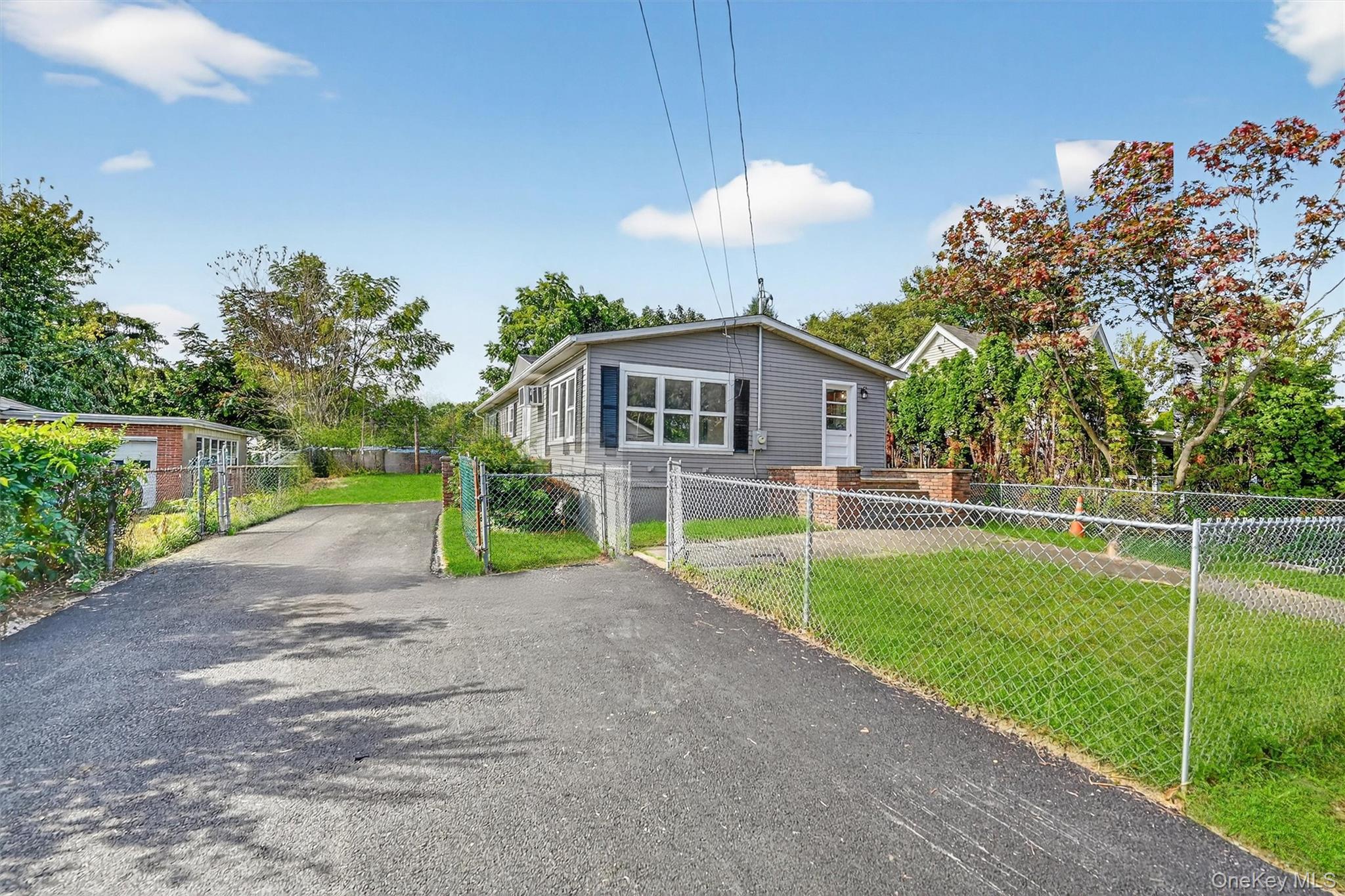 14 Myrtle Avenue, New Windsor, NY 12553